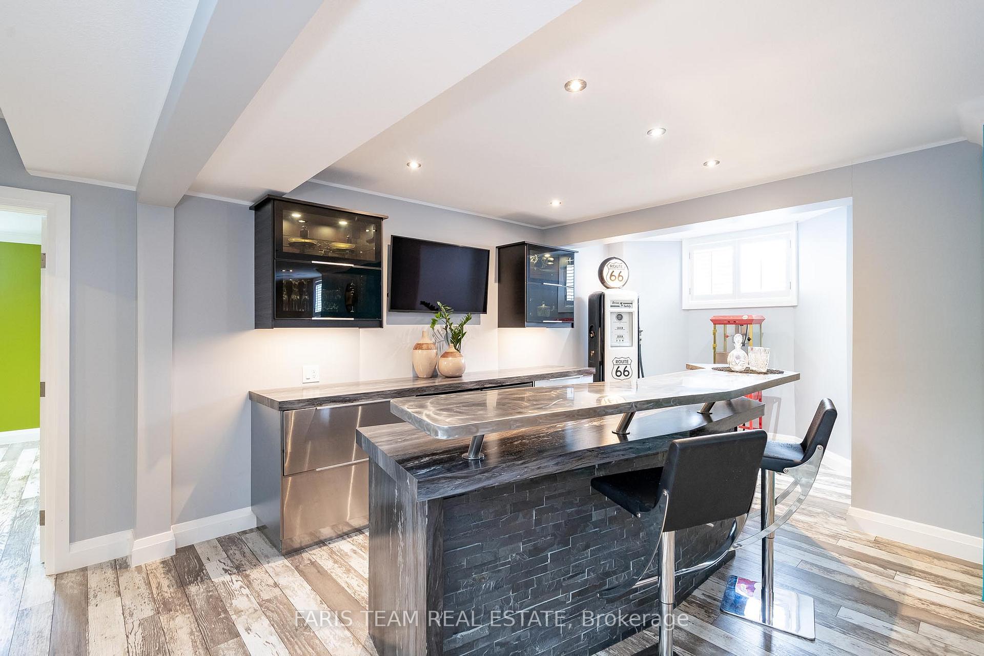Photo 20 of 127 Goldfinch Crescent, Tiny, Rural Tiny — HOMEH