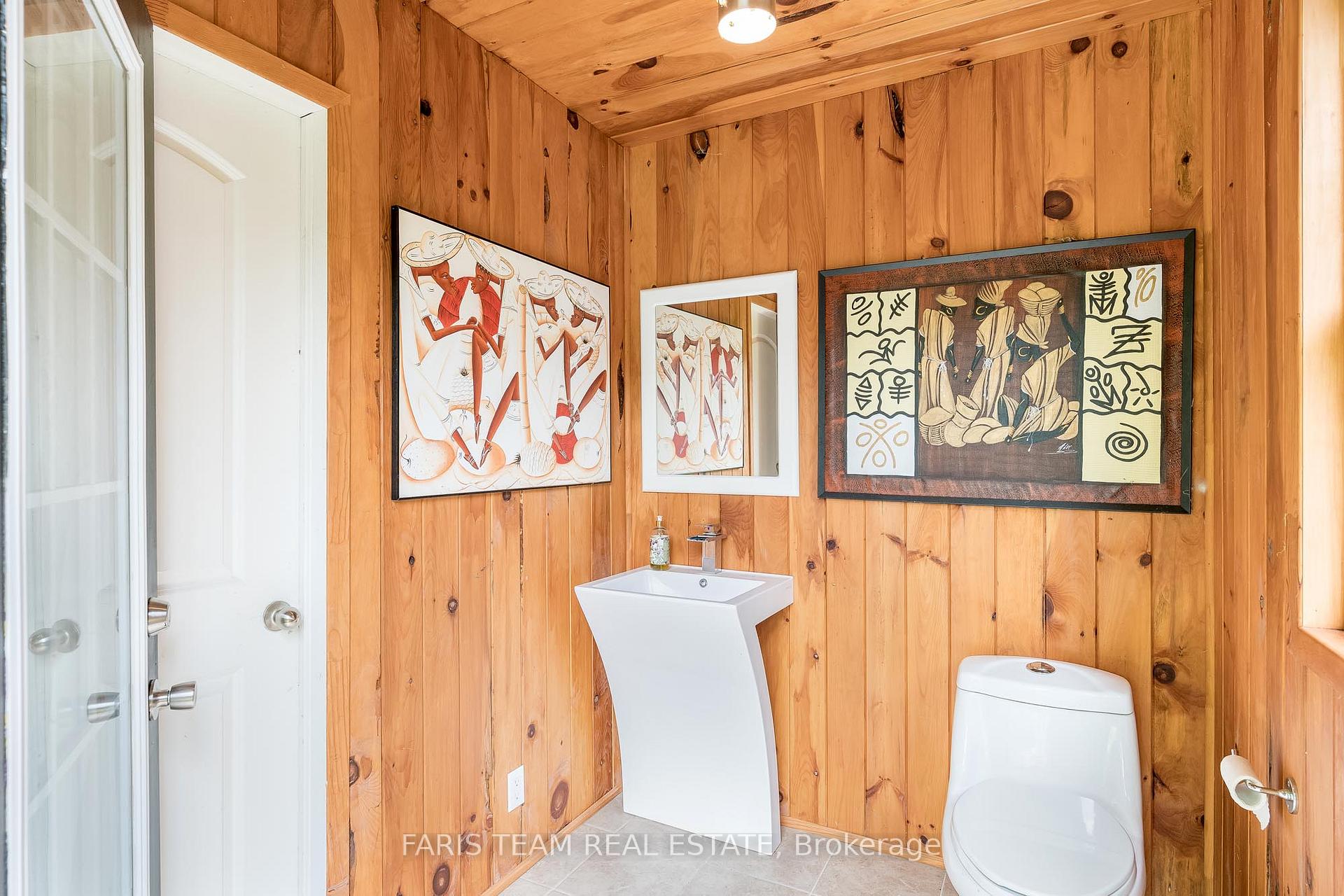 Photo 29 of 127 Goldfinch Crescent, Tiny, Rural Tiny — HOMEH
