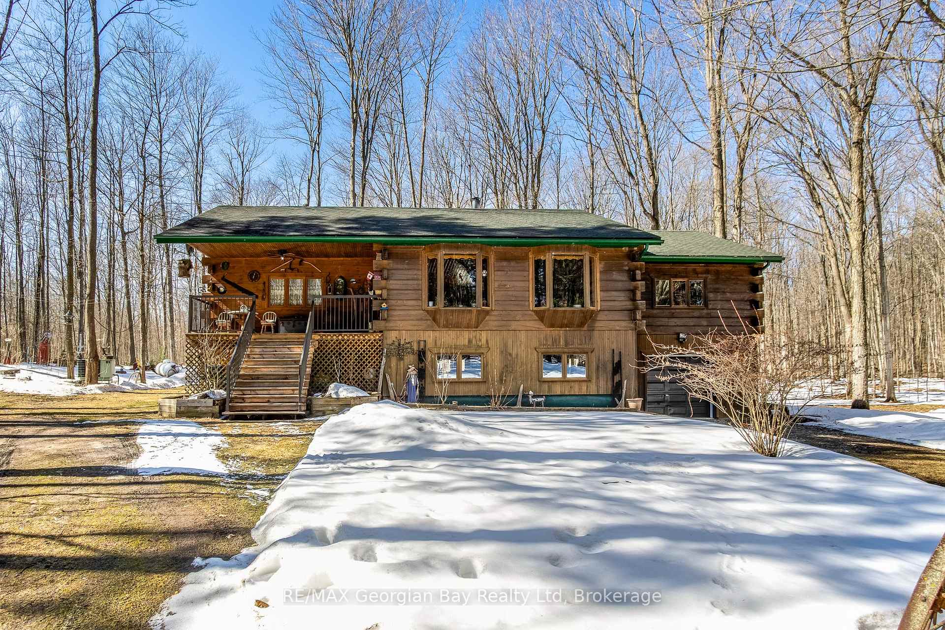 Front of 280 Conc 6 West Road W