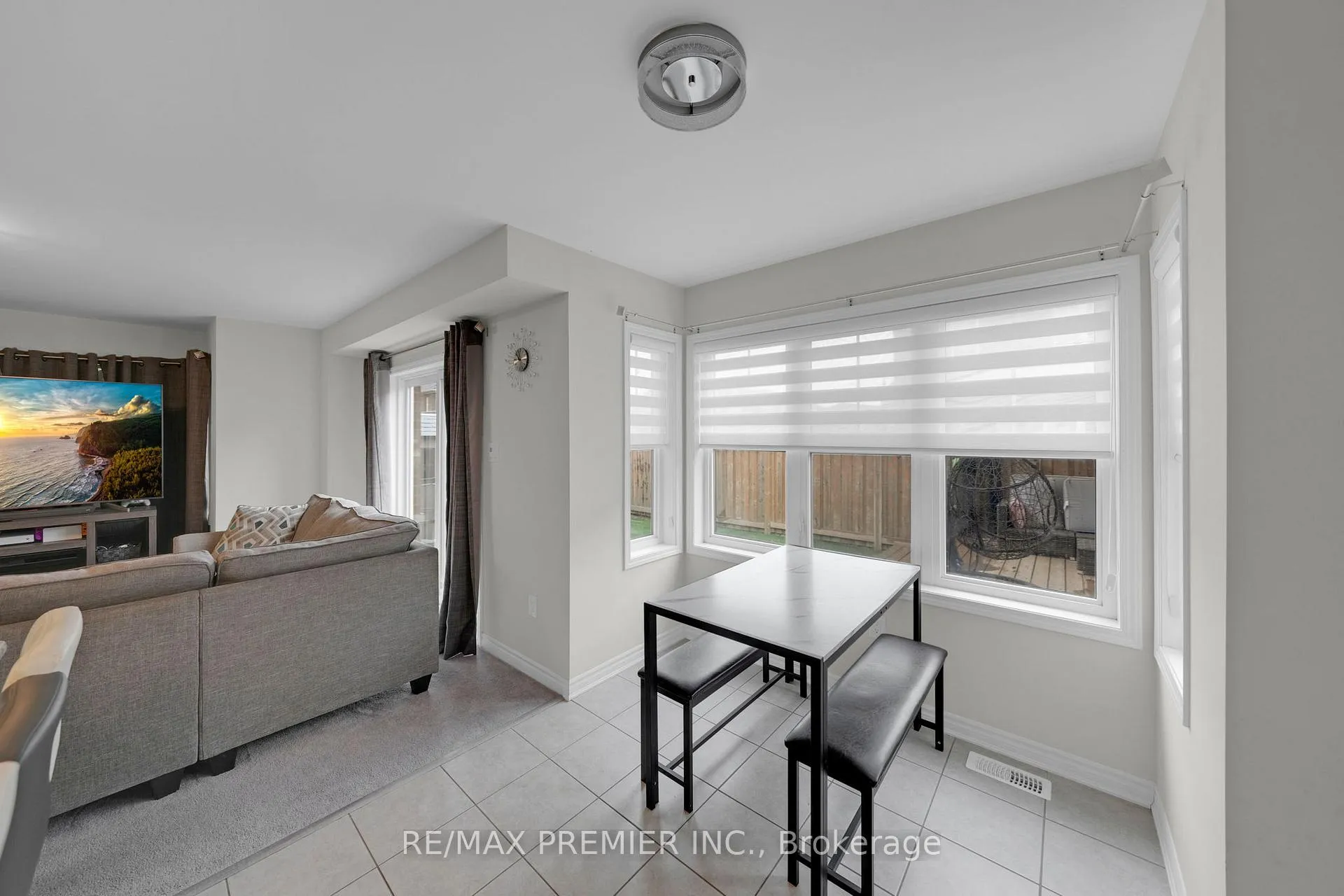 Photo 14 of 258 Remembrance Road, Brampton, Northwest Brampton — HOMEH