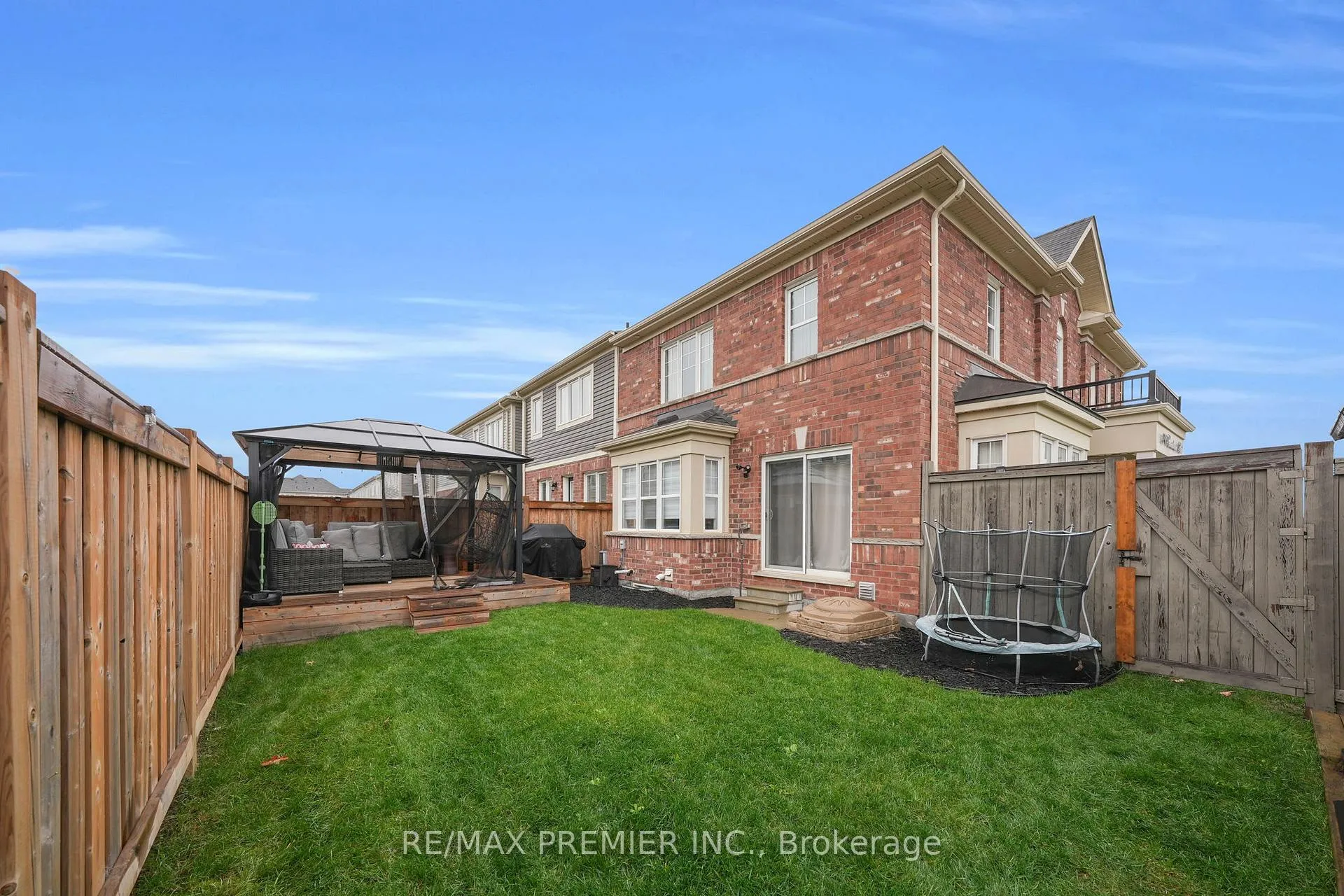Photo 39 of 258 Remembrance Road, Brampton, Northwest Brampton — HOMEH
