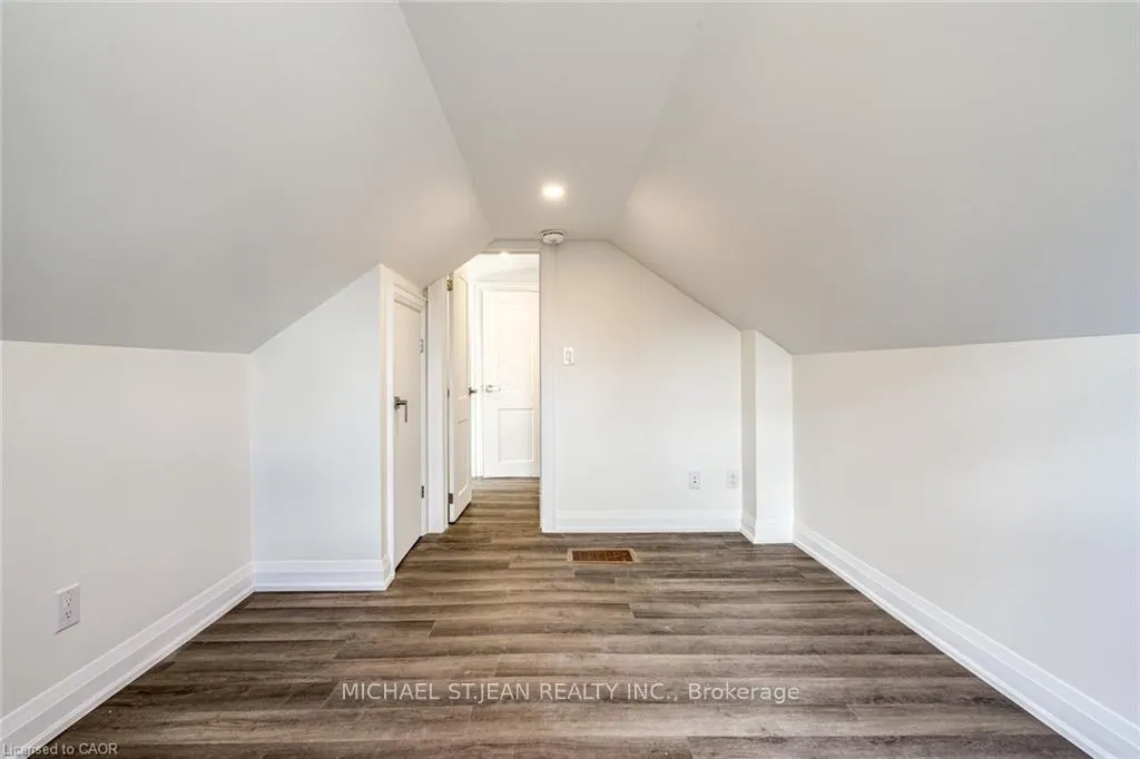 Photo 24 of 395 Paling Avenue, Hamilton, Homeside — HOMEH