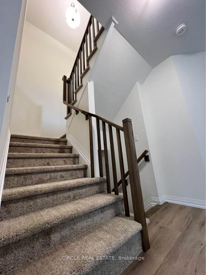 Photo 3 of 45 Wilson Drive, Thorold, Hurricane/Merrittville — HOMEH