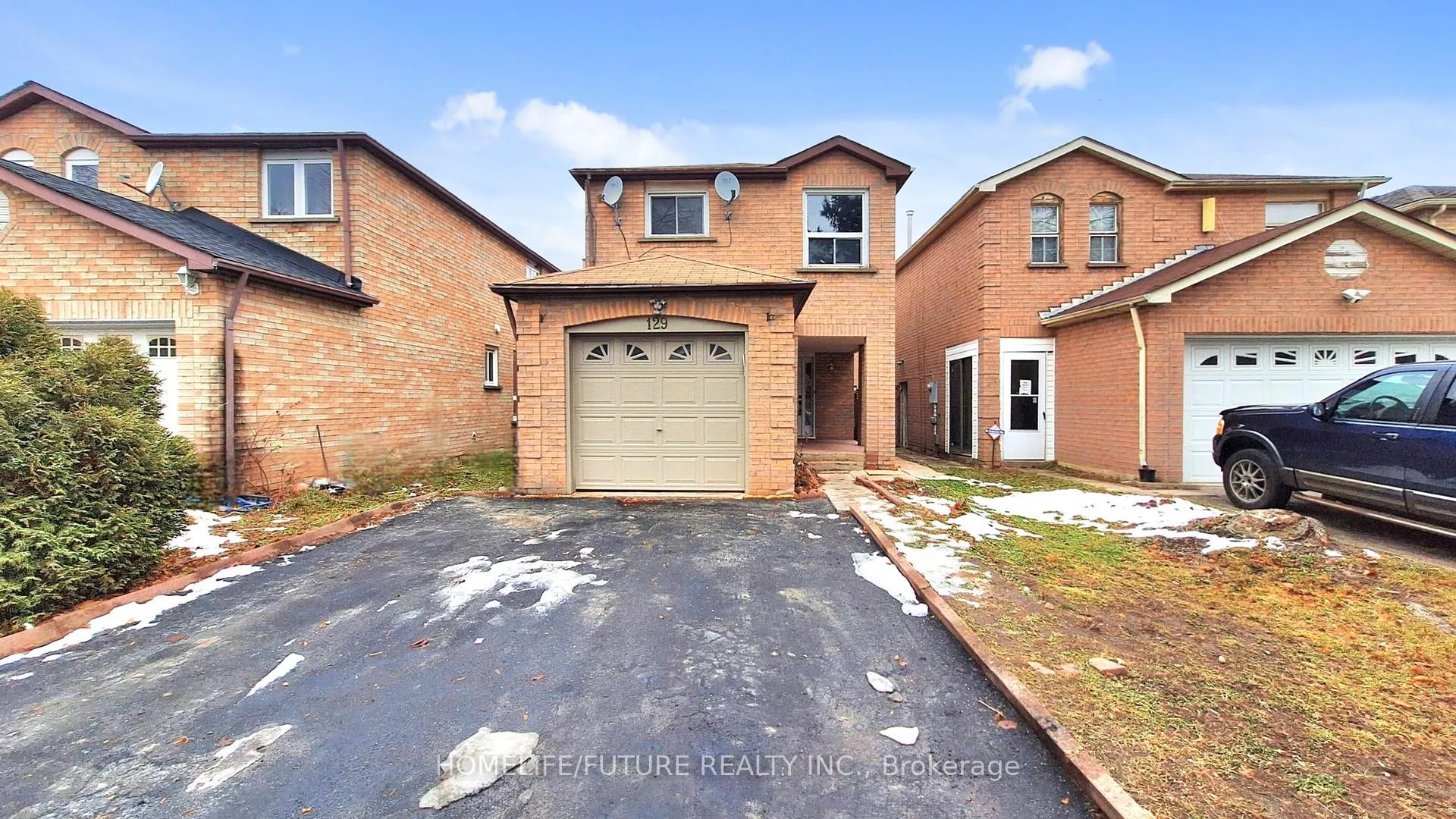 Photo 1 of 129 Northolt Crescent, Markham, Milliken Mills East — HOMEH