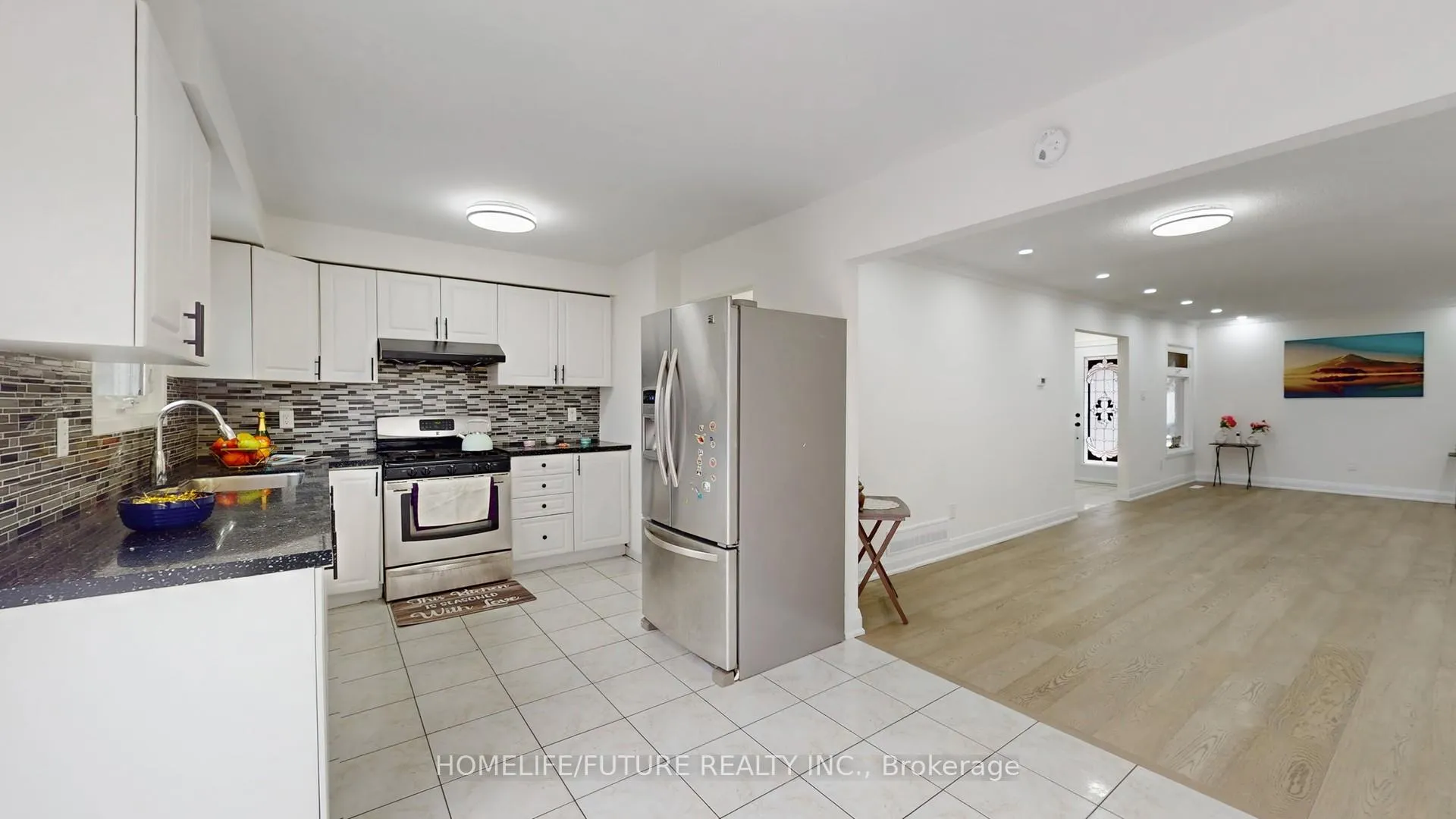 Photo 10 of 129 Northolt Crescent, Markham, Milliken Mills East — HOMEH