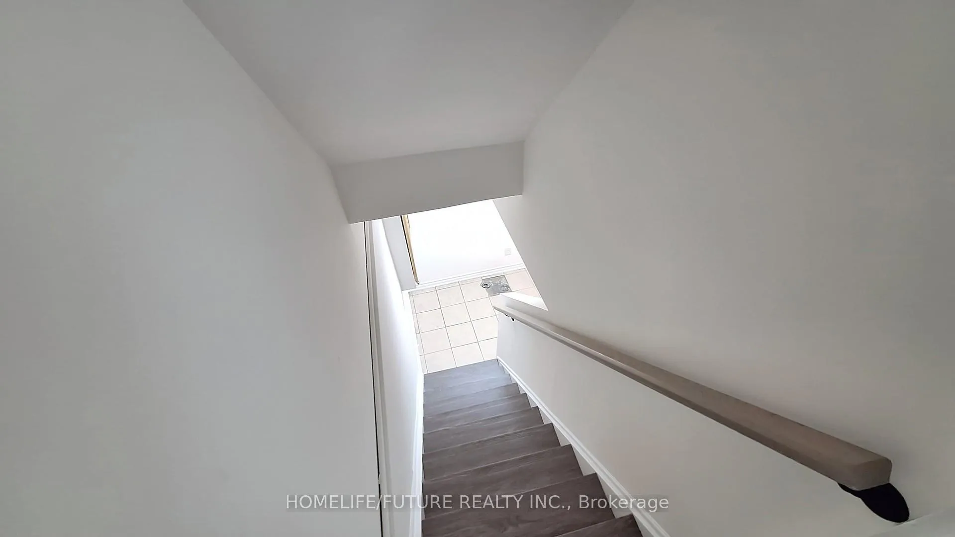 Photo 30 of 129 Northolt Crescent, Markham, Milliken Mills East — HOMEH