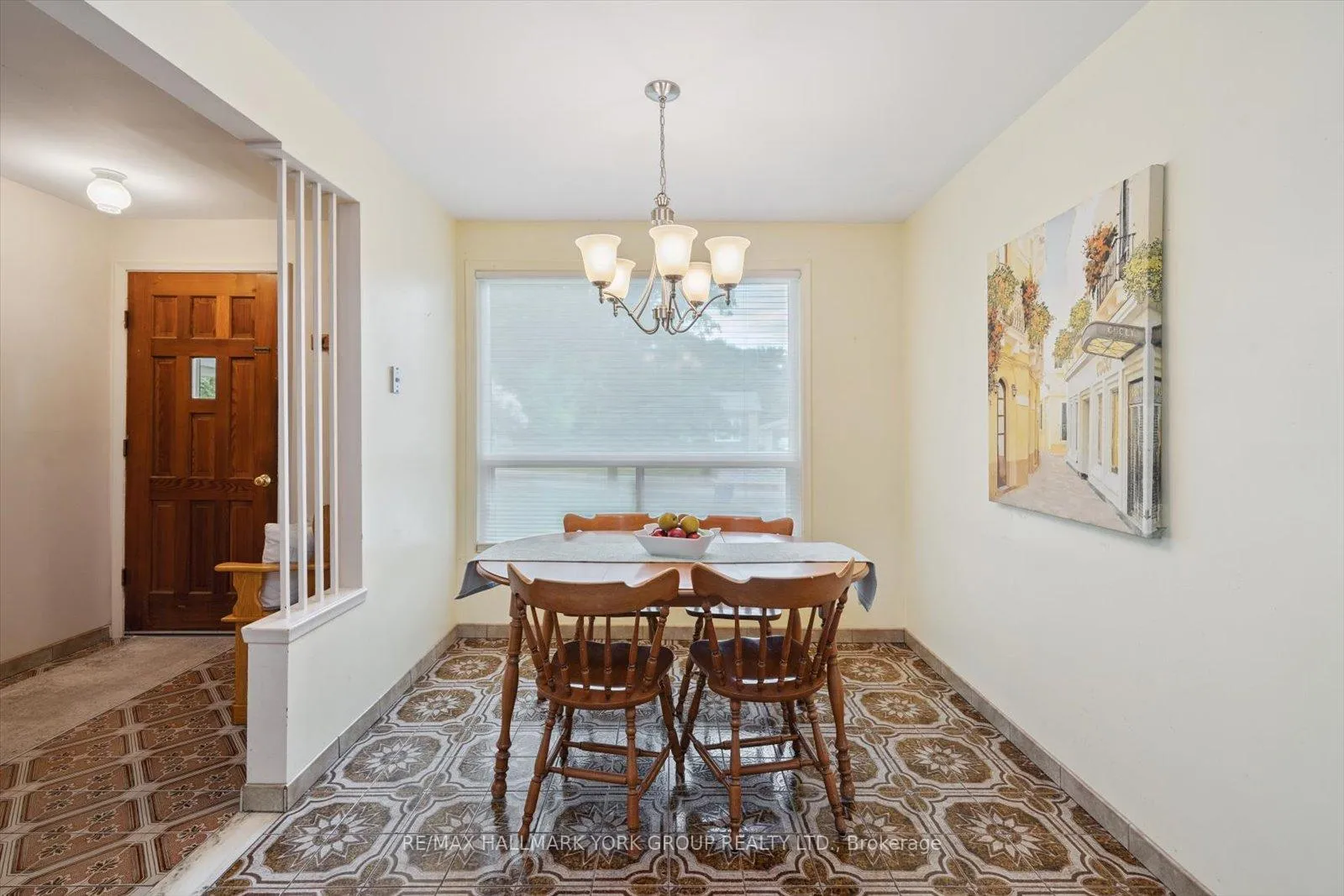 Photo 10 of 29 Seaton Drive, Aurora, Aurora Highlands — HOMEH