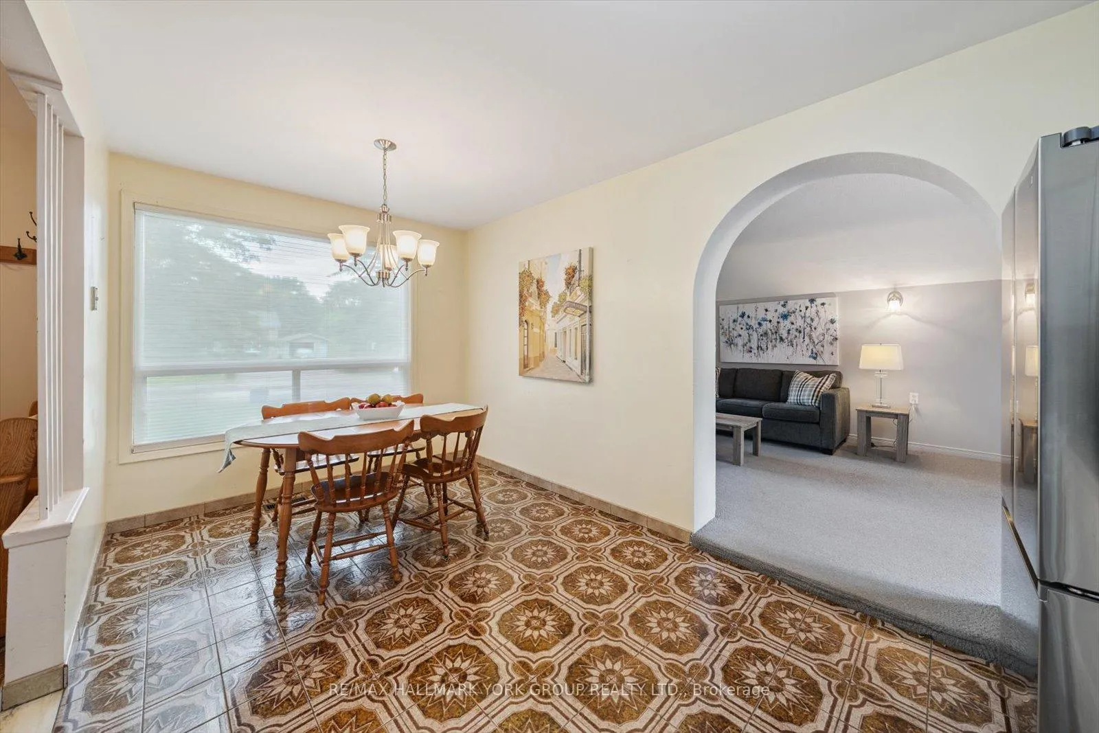 Photo 11 of 29 Seaton Drive, Aurora, Aurora Highlands — HOMEH