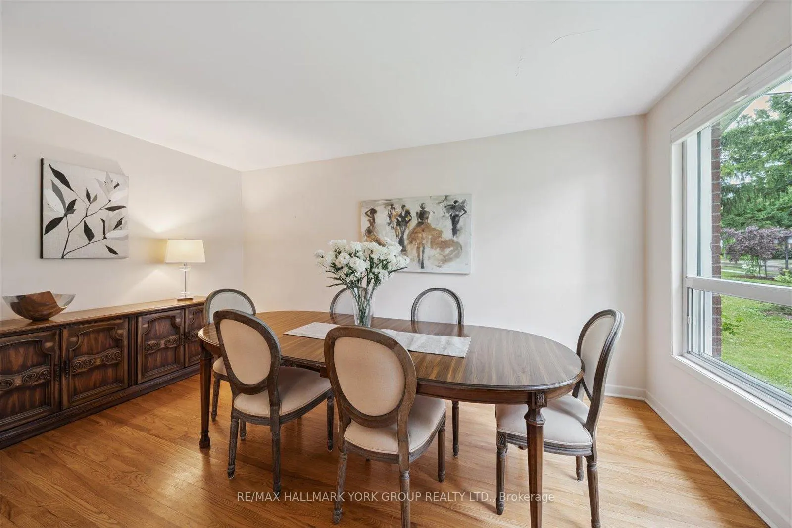 Photo 20 of 29 Seaton Drive, Aurora, Aurora Highlands — HOMEH