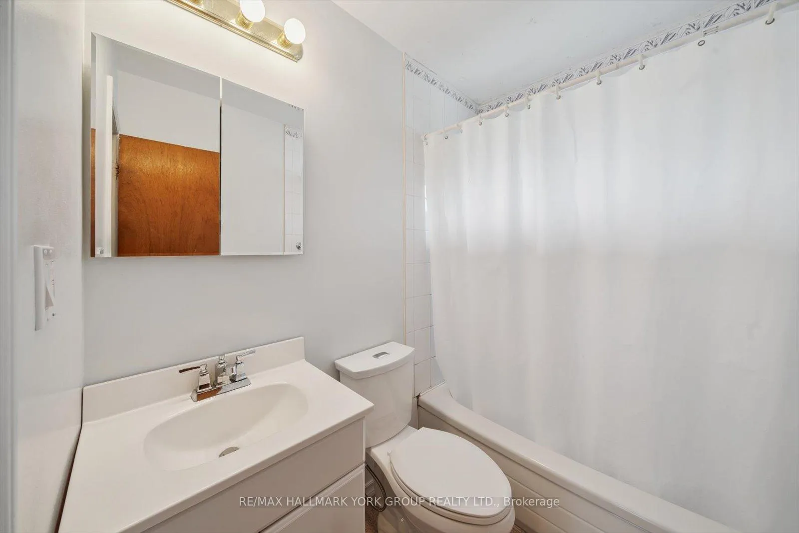 Photo 33 of 29 Seaton Drive, Aurora, Aurora Highlands — HOMEH