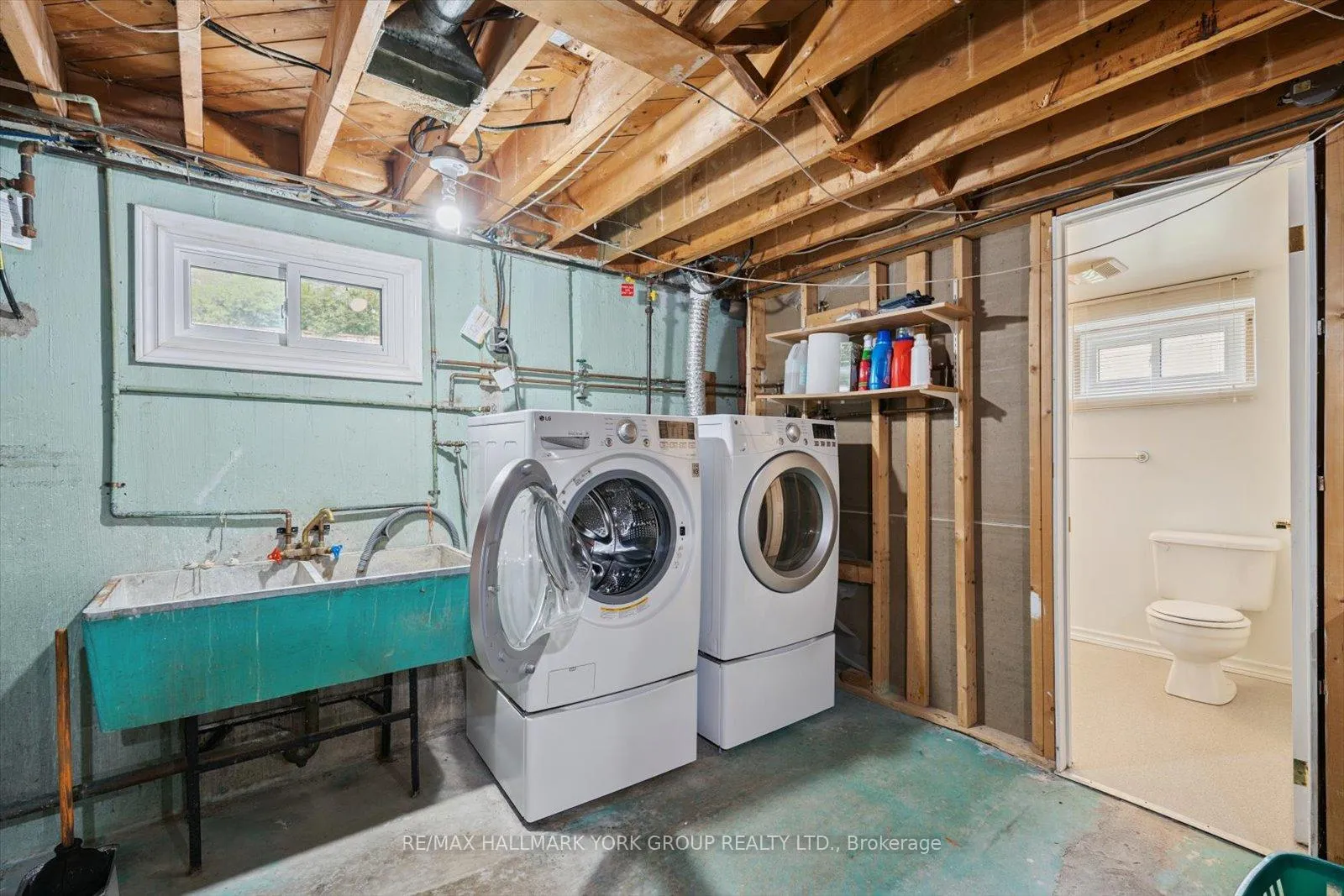 Photo 41 of 29 Seaton Drive, Aurora, Aurora Highlands — HOMEH