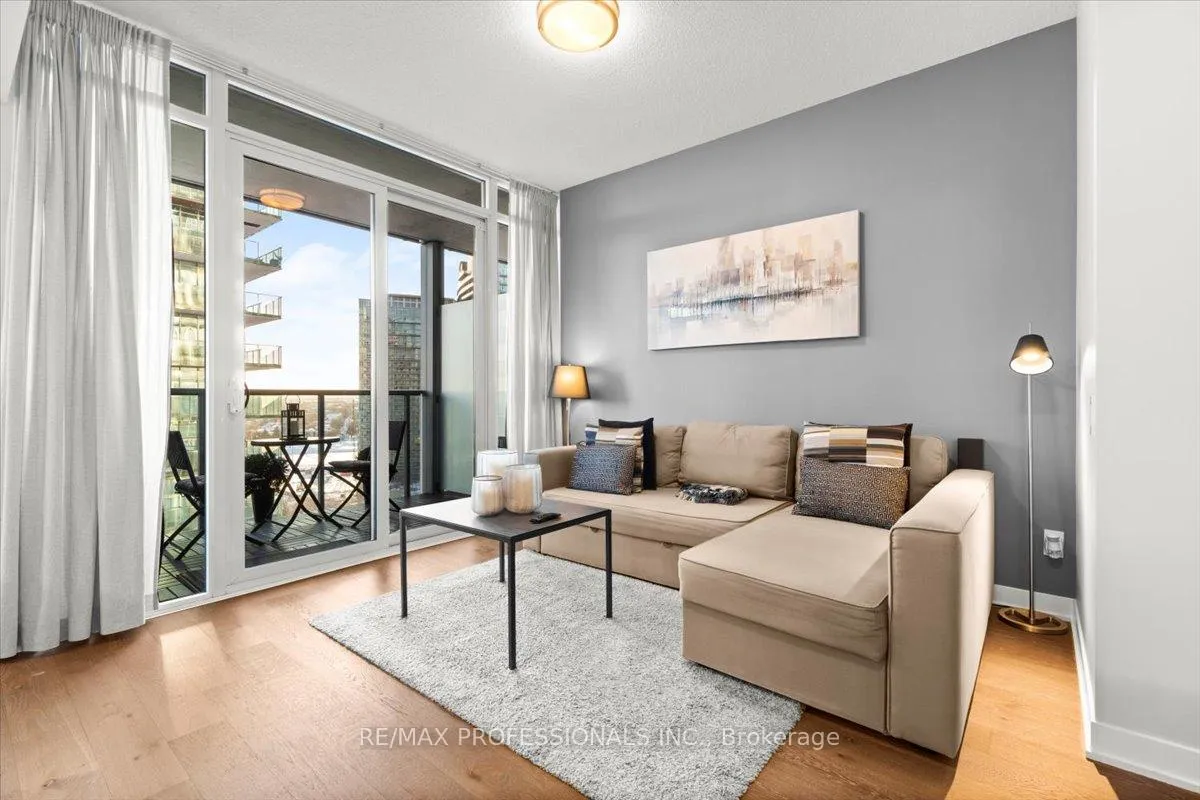 Front of Unit 1903, 90 Park Lawn Road