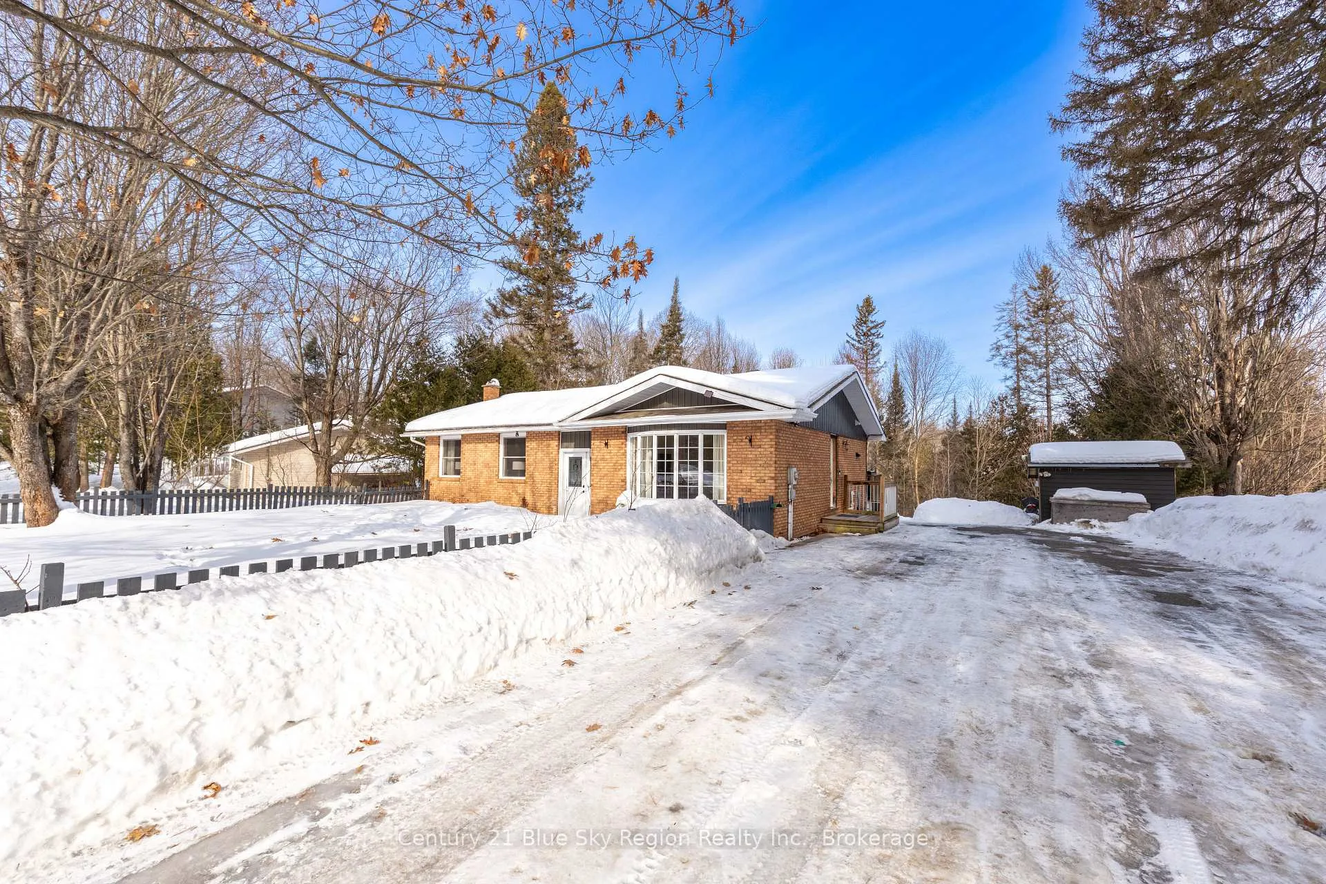 Photo 1 of 20 Catherine Drive, East Ferris, Astorville — HOMEH