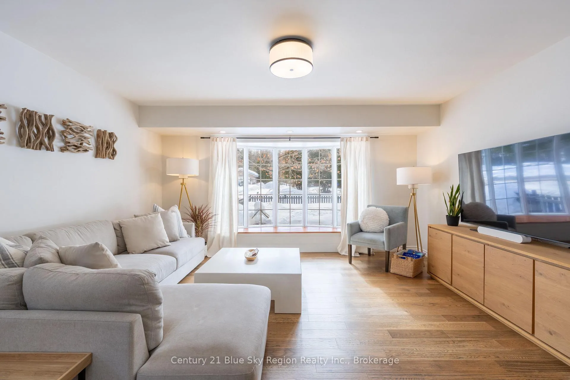 Photo 5 of 20 Catherine Drive, East Ferris, Astorville — HOMEH