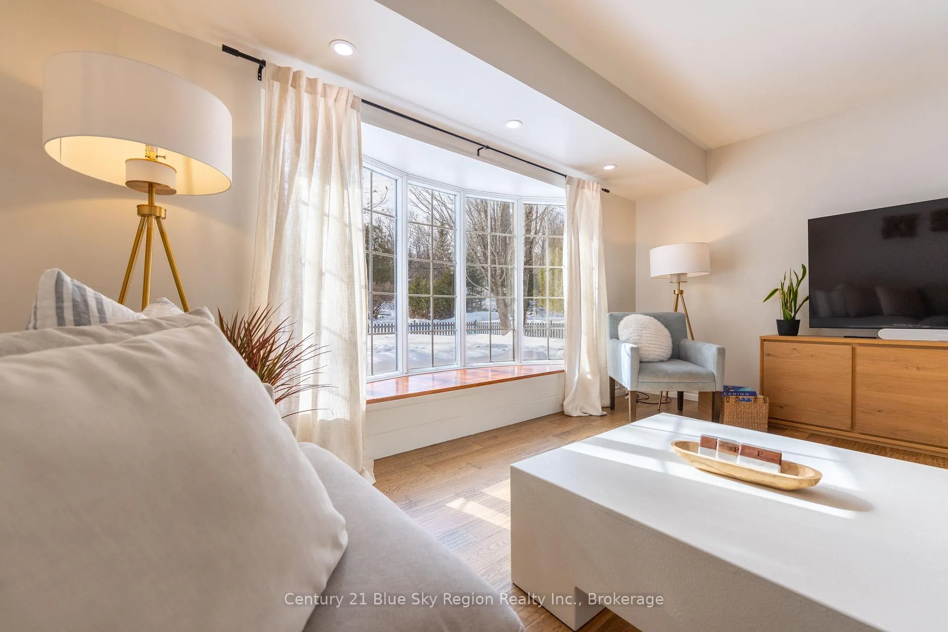 Photo 6 of 20 Catherine Drive, East Ferris, Astorville — HOMEH