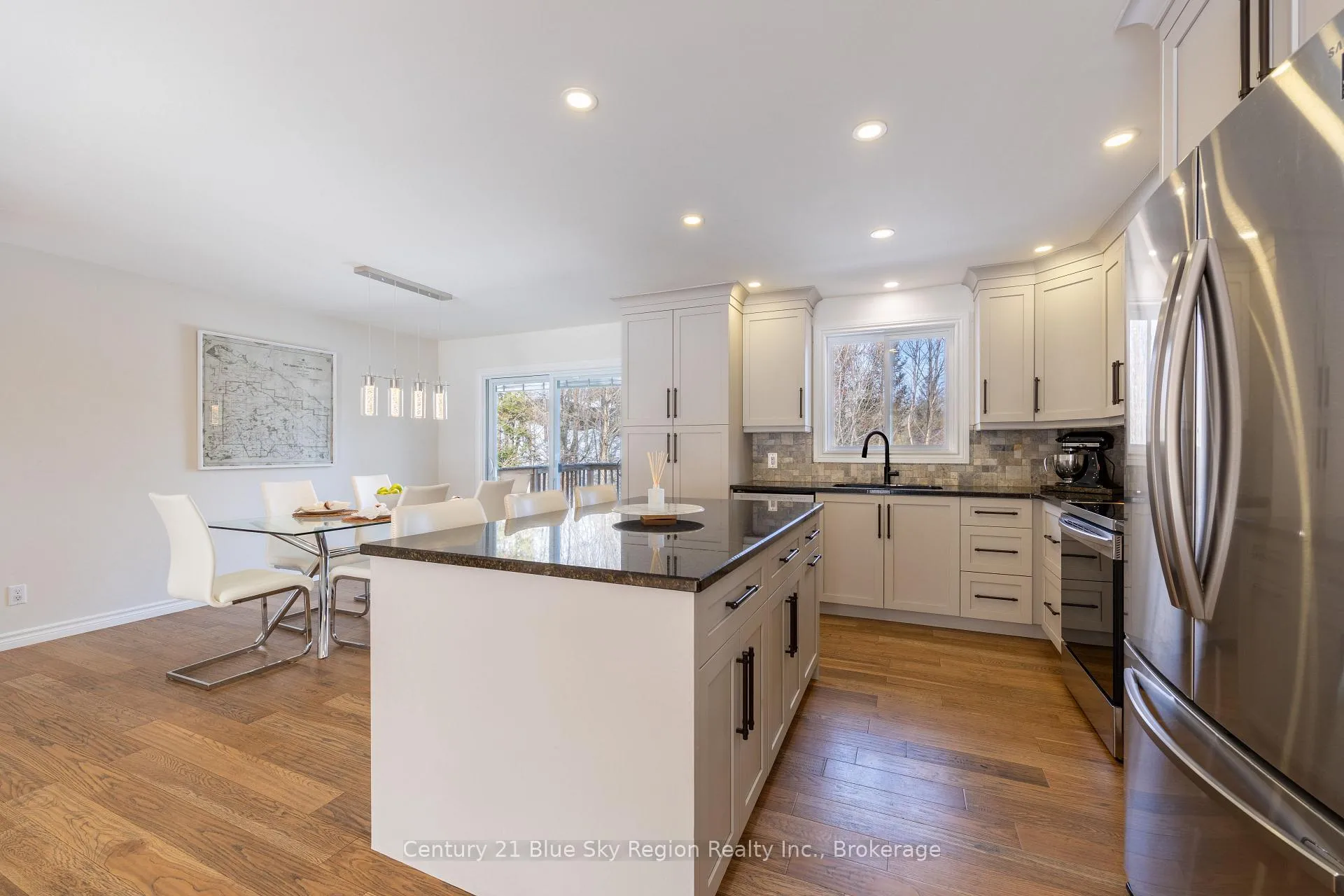 Photo 11 of 20 Catherine Drive, East Ferris, Astorville — HOMEH