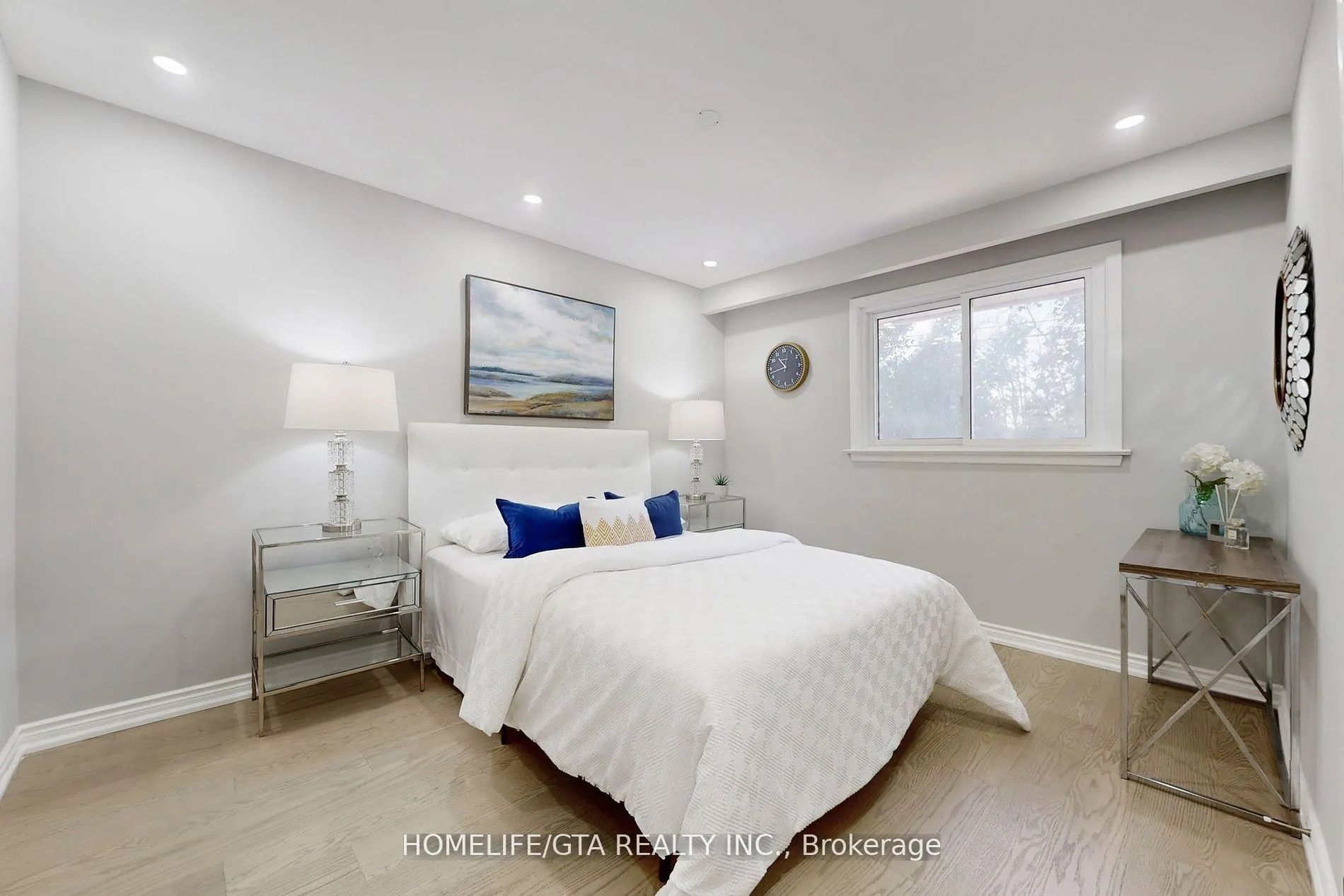 Photo 23 of 16 Woolwick Drive, Scarborough, Woburn — HOMEH