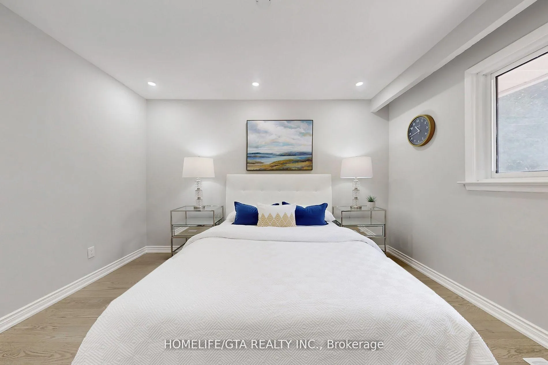 Photo 25 of 16 Woolwick Drive, Scarborough, Woburn — HOMEH