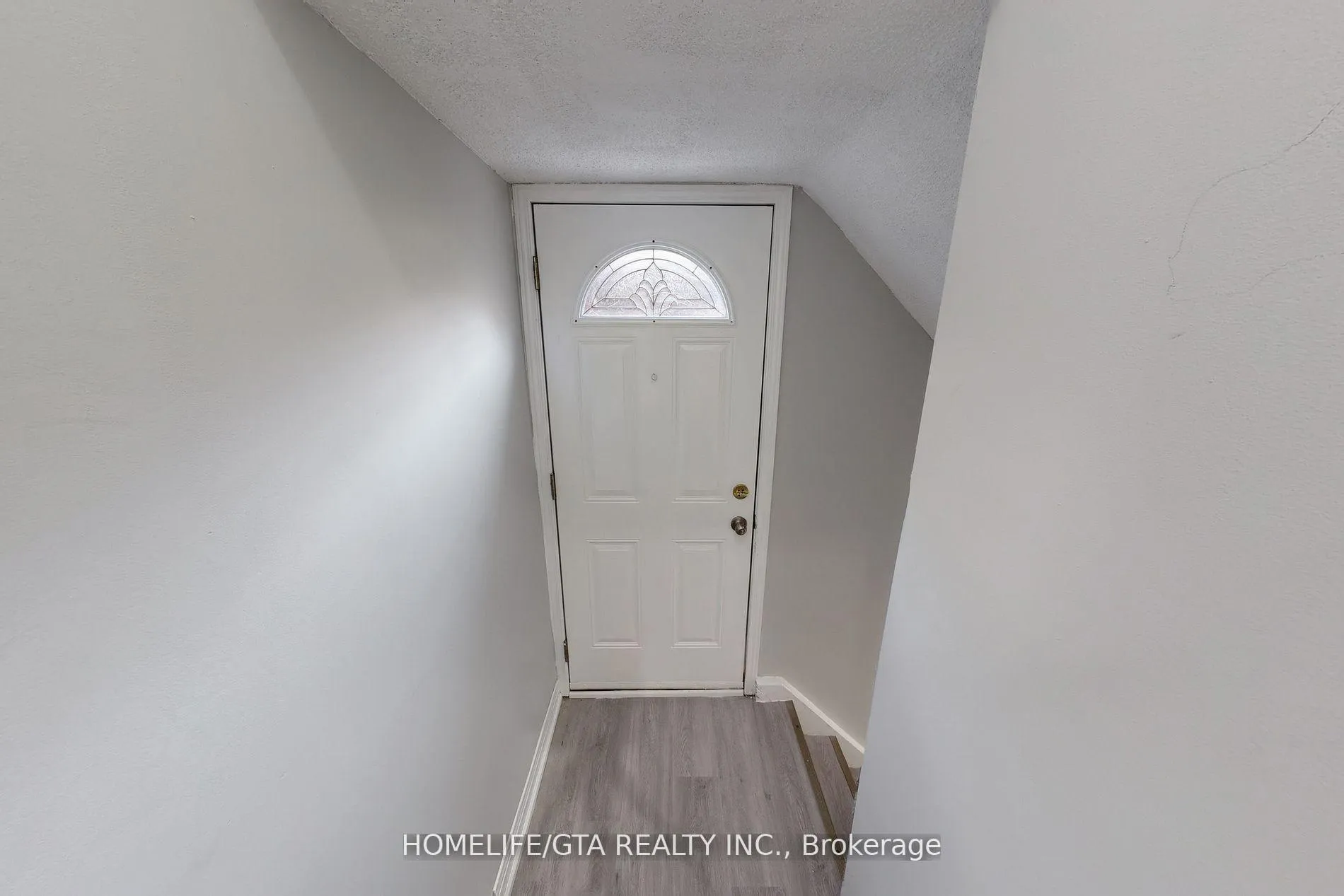 Photo 27 of 16 Woolwick Drive, Scarborough, Woburn — HOMEH