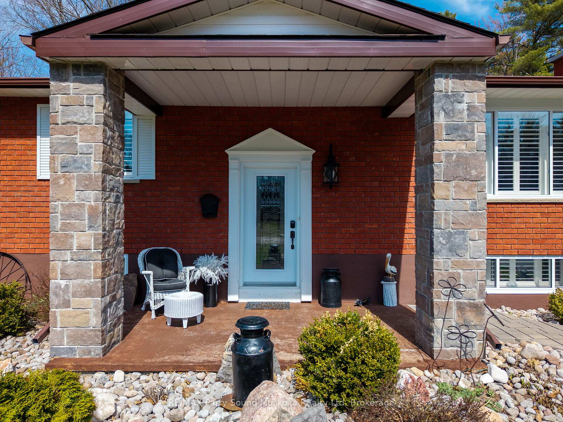 Photo 3 of 49 Stocco Circle, Tiny, Rural Tiny — HOMEH