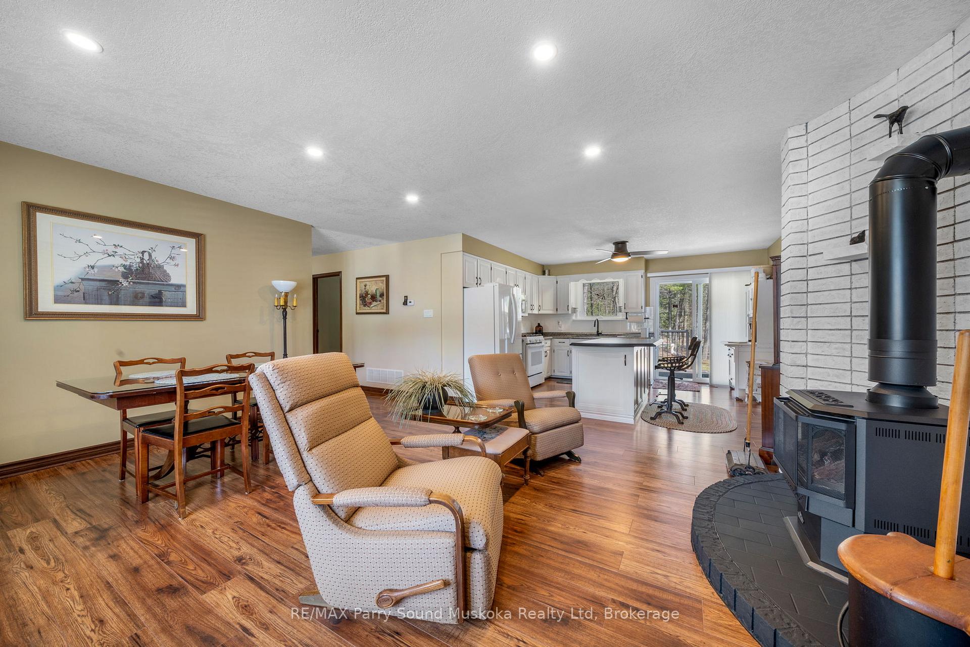 Photo 9 of 49 Stocco Circle, Tiny, Rural Tiny — HOMEH