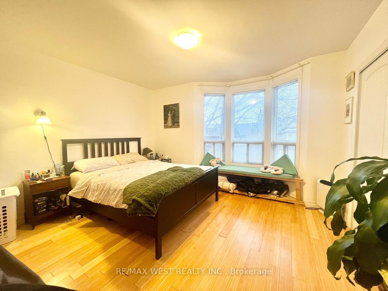 Photo 11 of Unit 2nd&3rd, 1198 Gerrard Street, Toronto, South Riverdale — HOMEH