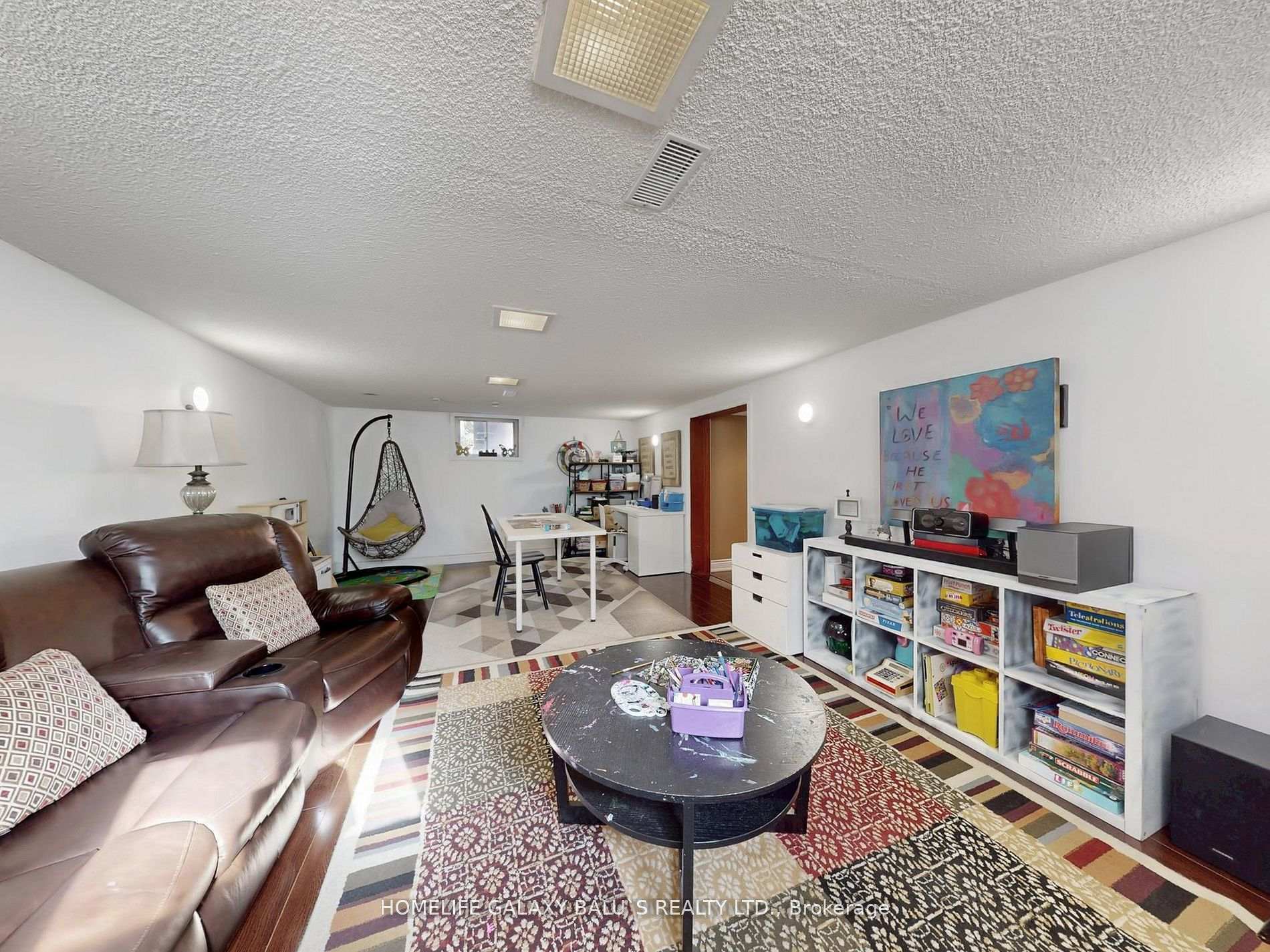 Photo 33 of 28 Ronway Crescent, Scarborough, Woburn — HOMEH