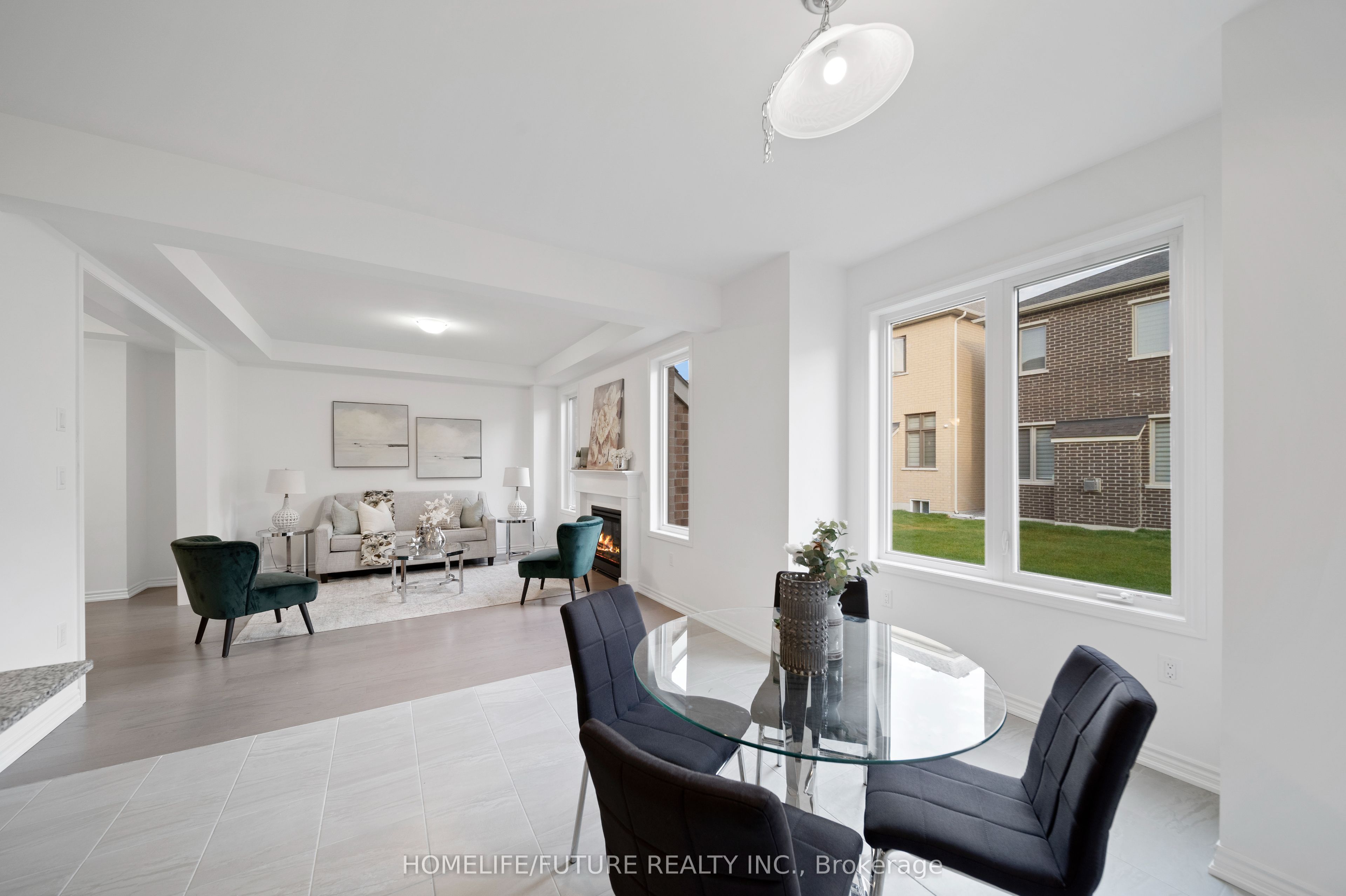 Photo 55 of 1408 Mockingbird Square, Pickering, Rural Pickering — HOMEH
