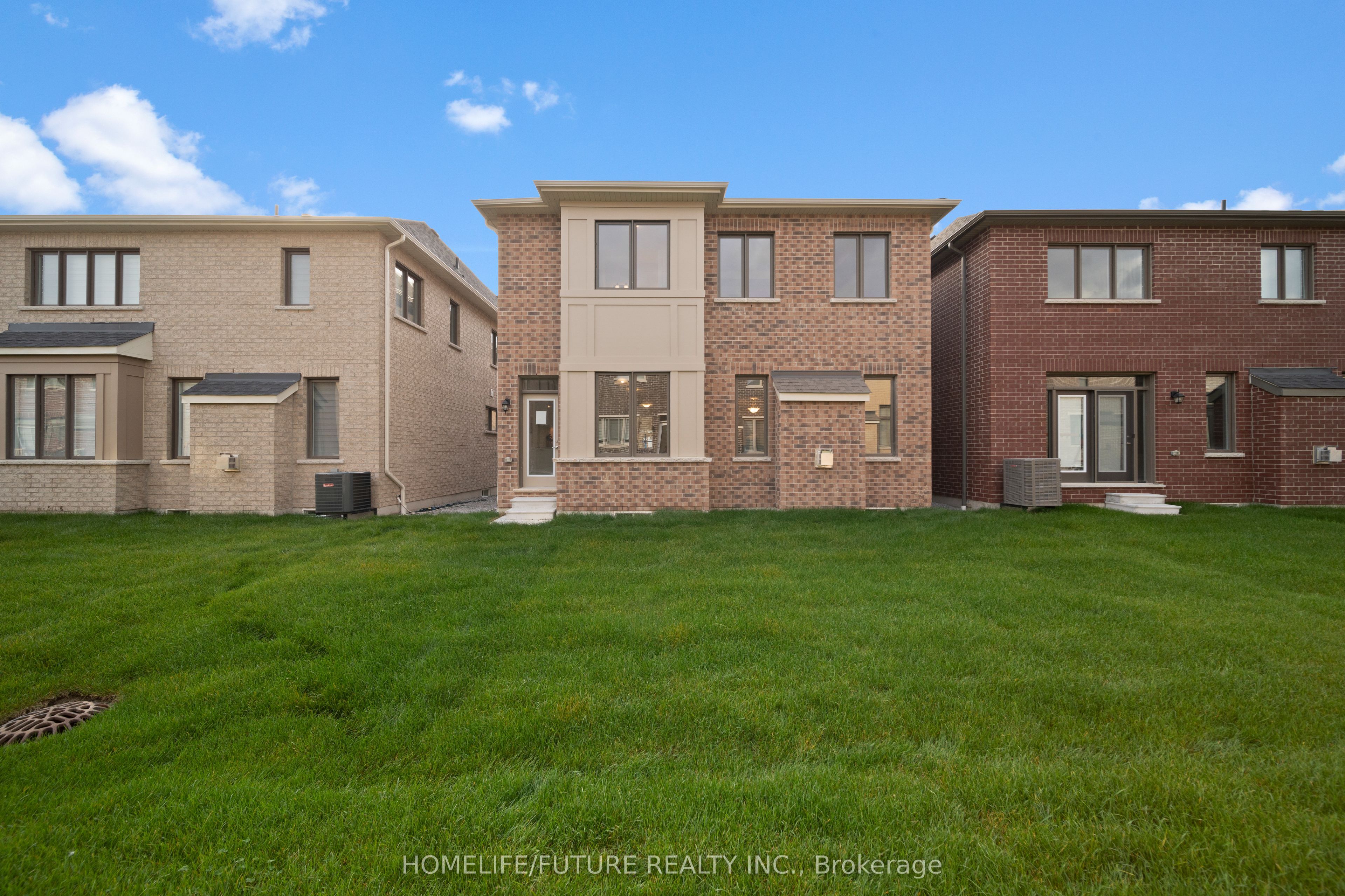 Photo 79 of 1408 Mockingbird Square, Pickering, Rural Pickering — HOMEH