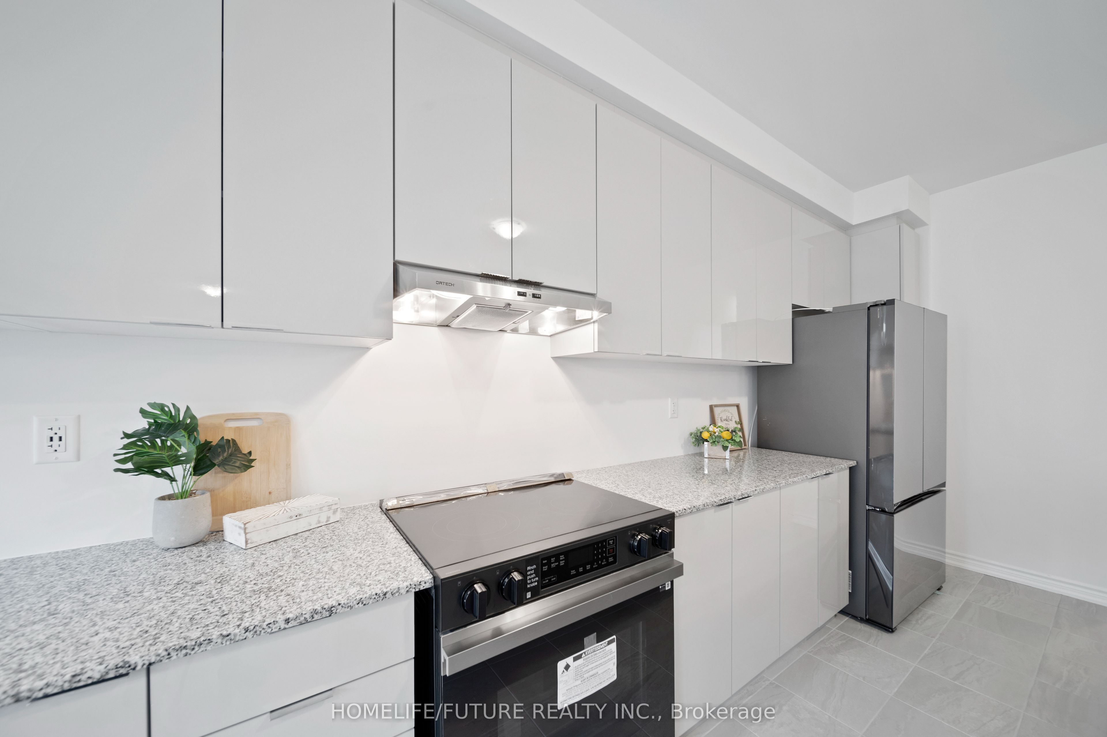 Photo 50 of 1408 Mockingbird Square, Pickering, Rural Pickering — HOMEH
