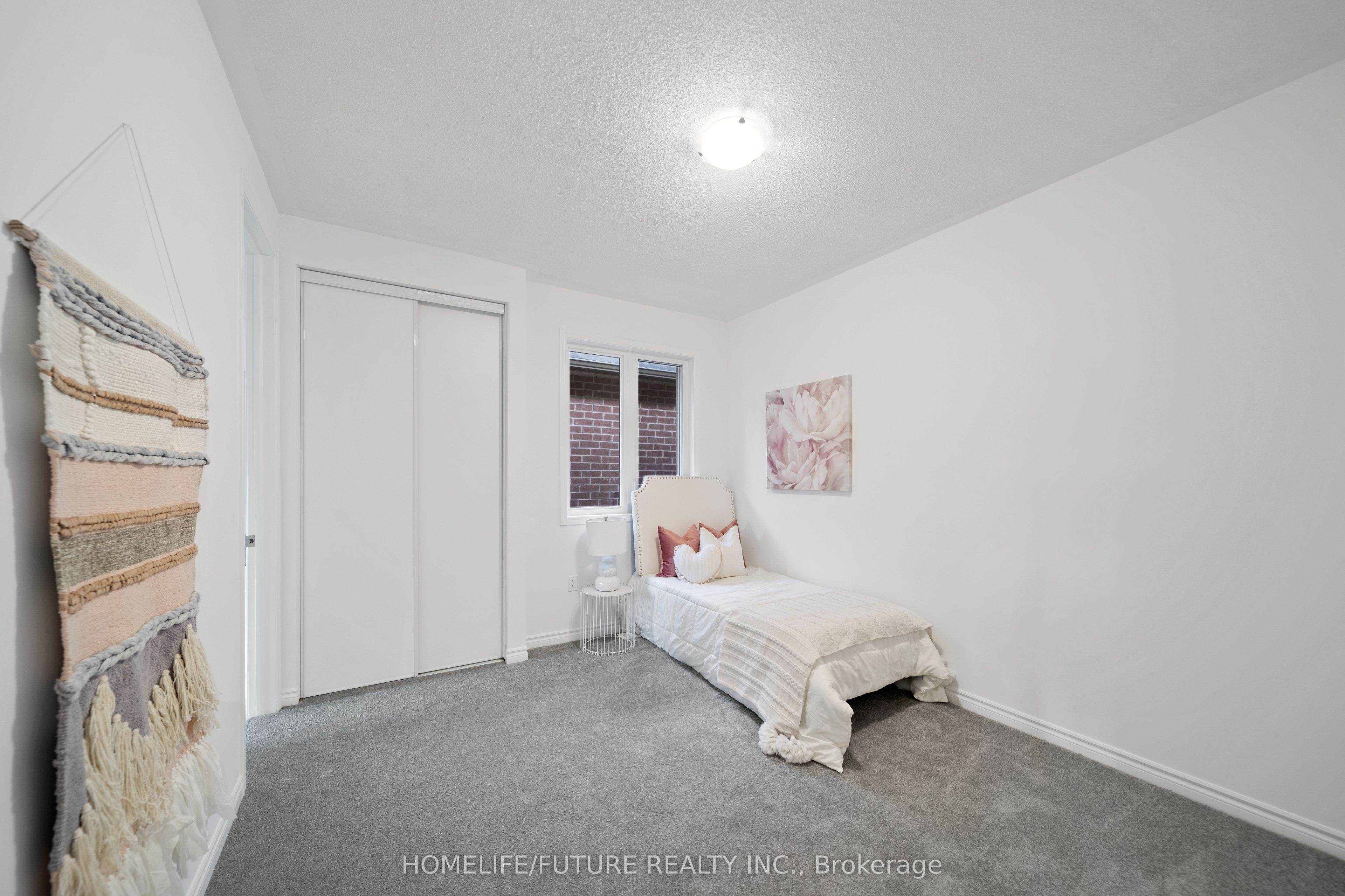 Photo 68 of 1408 Mockingbird Square, Pickering, Rural Pickering — HOMEH