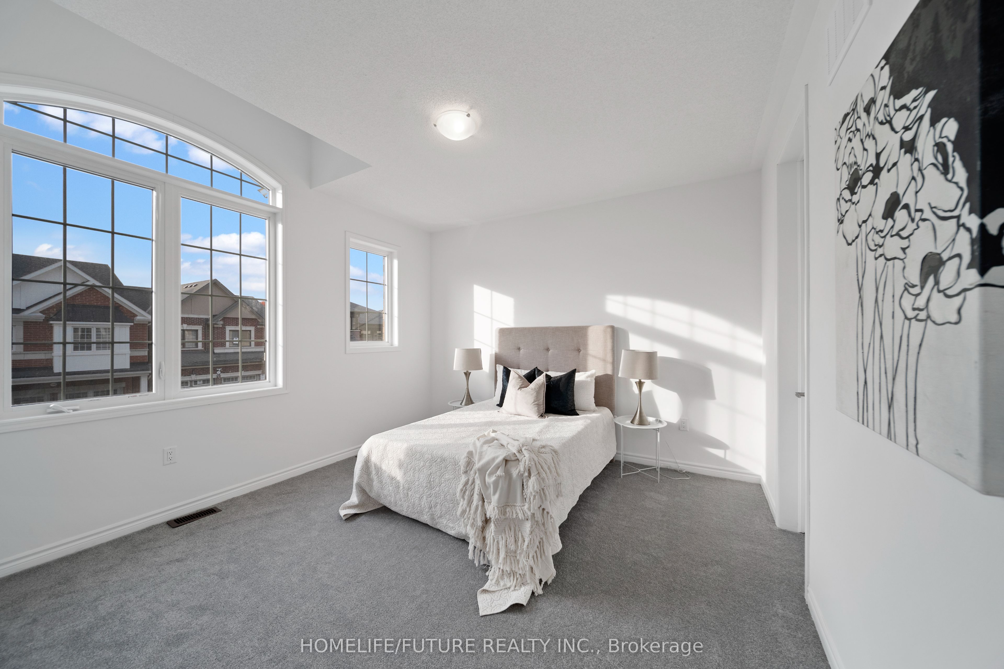 Photo 71 of 1408 Mockingbird Square, Pickering, Rural Pickering — HOMEH