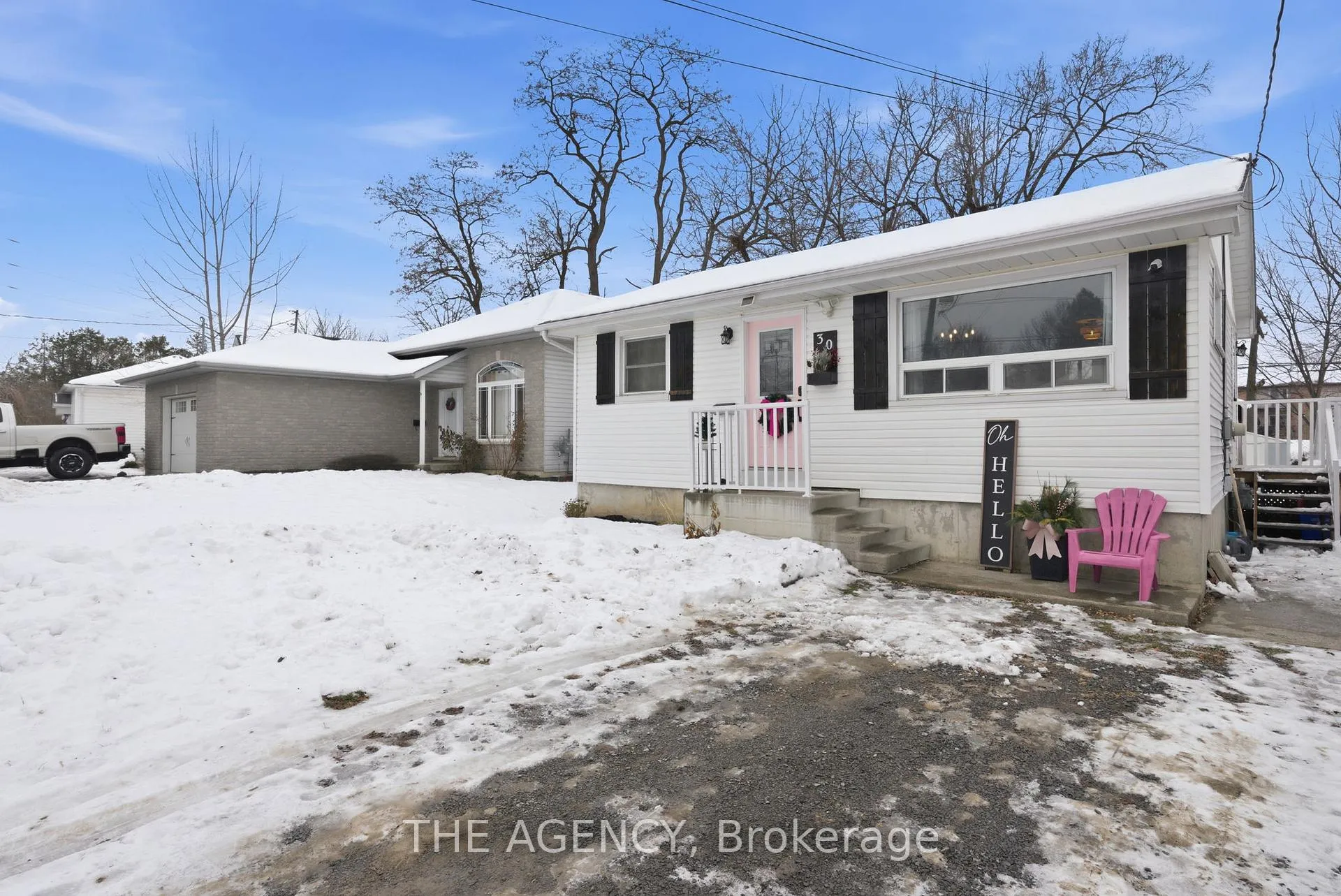 Photo 2 of 30 Elmer Street, Belleville, Belleville Ward — HOMEH
