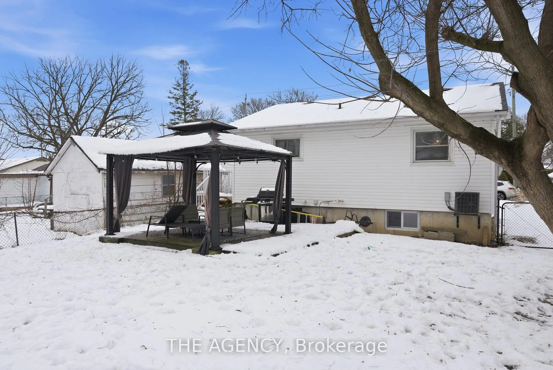 Photo 31 of 30 Elmer Street, Belleville, Belleville Ward — HOMEH