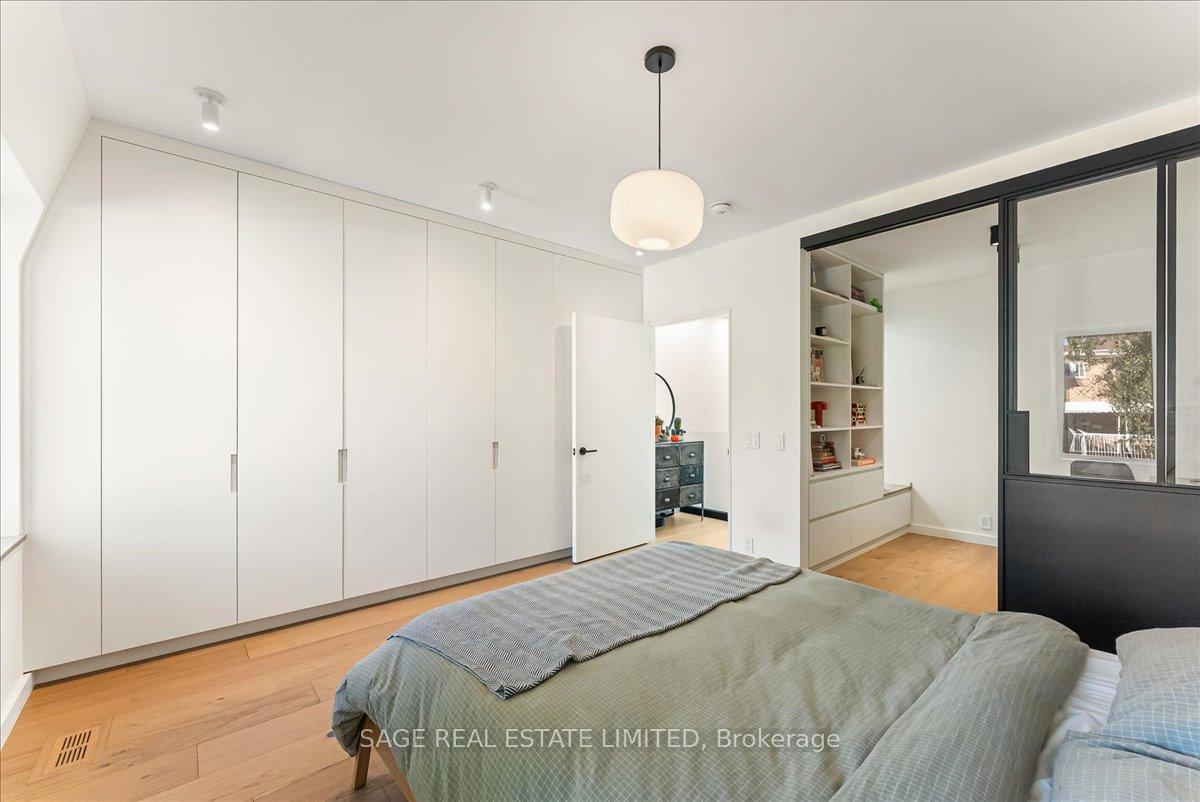 Photo 24 of 17 Gordon Street, Toronto, Little Portugal — HOMEH