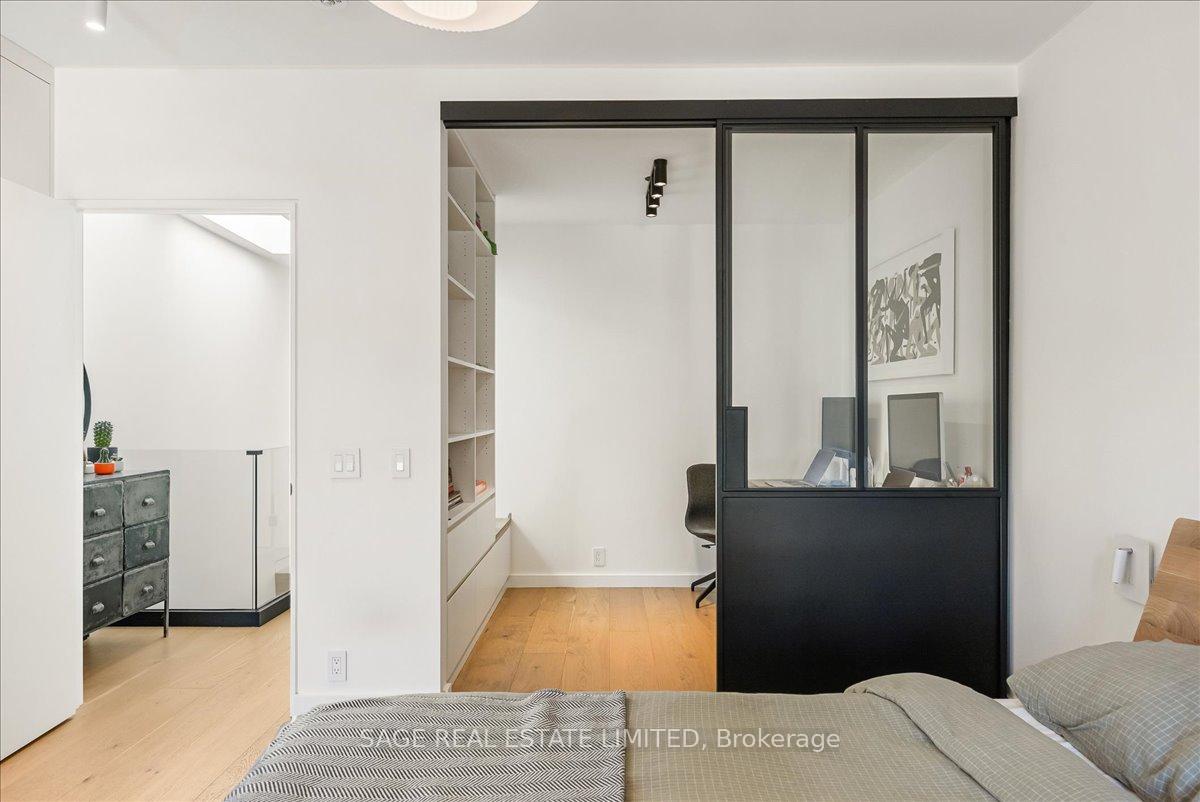 Photo 25 of 17 Gordon Street, Toronto, Little Portugal — HOMEH