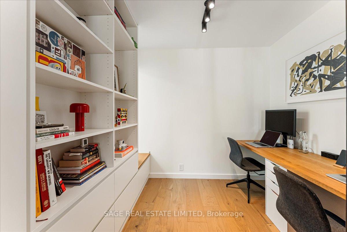 Photo 27 of 17 Gordon Street, Toronto, Little Portugal — HOMEH