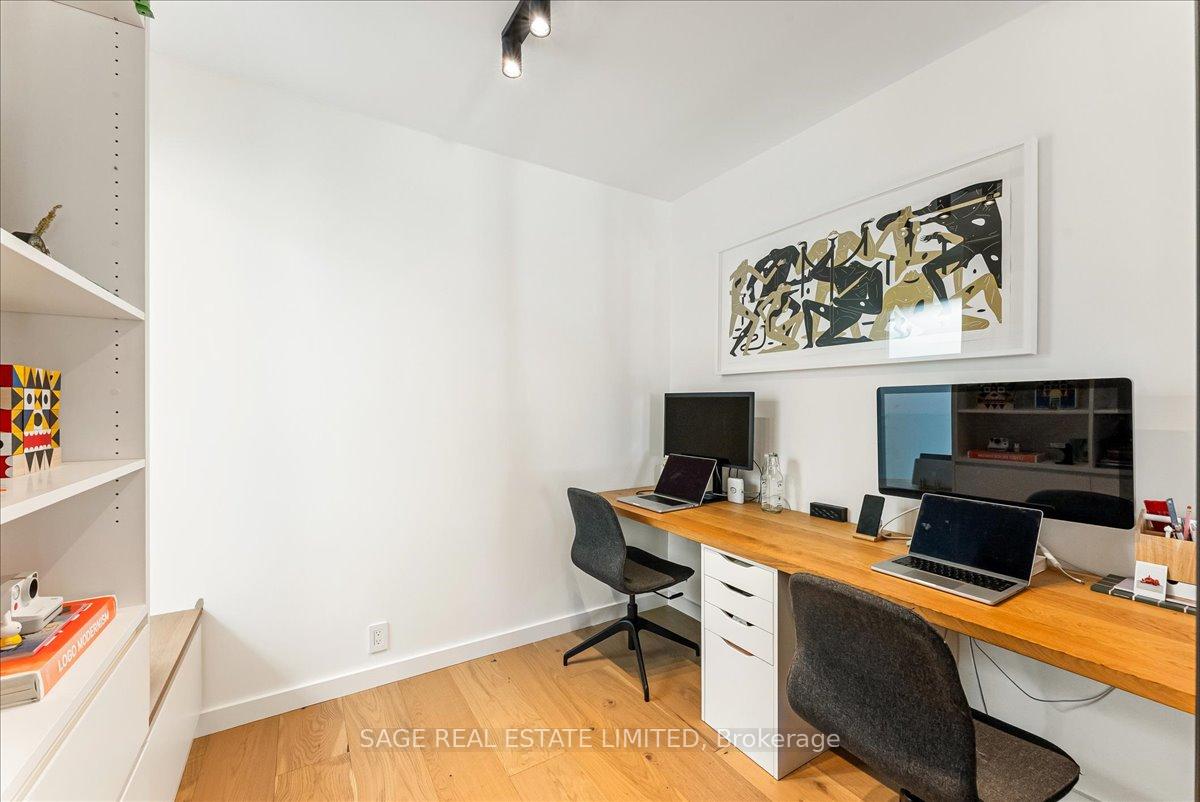 Photo 28 of 17 Gordon Street, Toronto, Little Portugal — HOMEH