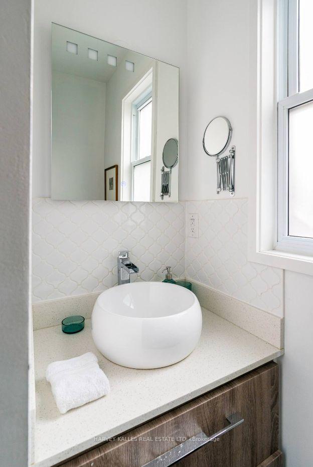 Photo 22 of Unit Upper, 38 Chicora Avenue, Toronto, The Annex — HOMEH