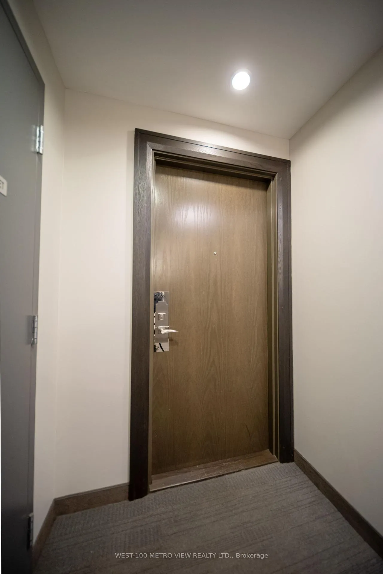 Photo 2 of Unit 1209, 2910 Highway 7 Road, Vaughan, Concord — HOMEH