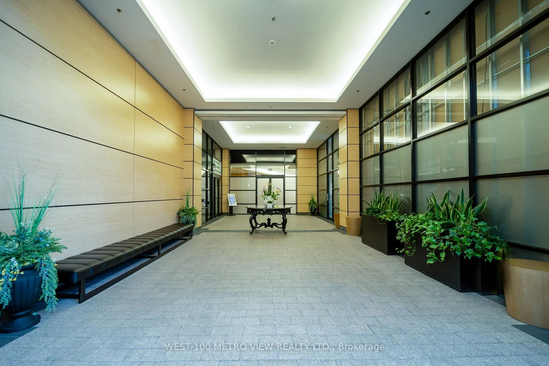 Photo 17 of Unit 1209, 2910 Highway 7 Road, Vaughan, Concord — HOMEH