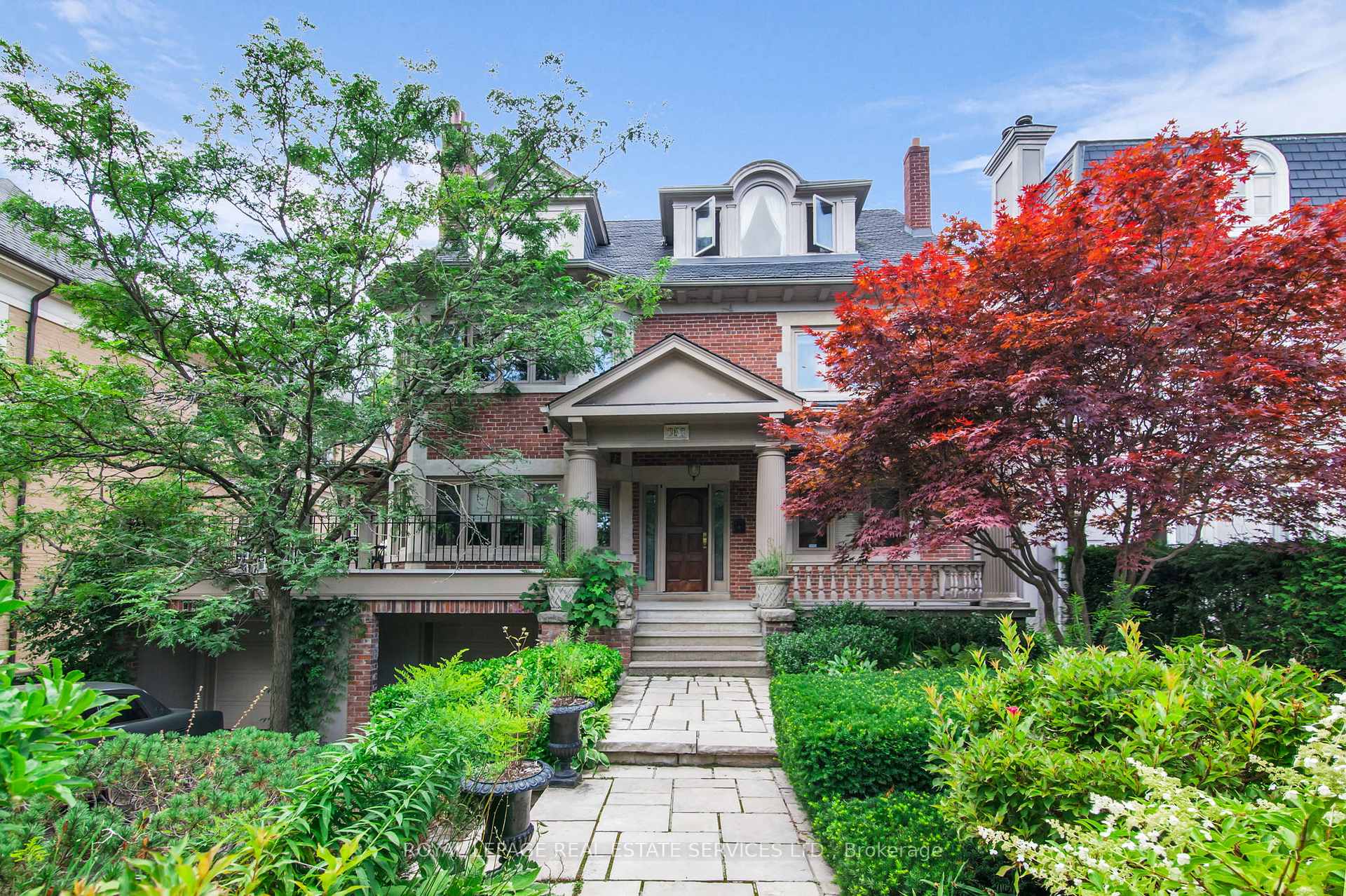Front of 308 Russell Hill Road