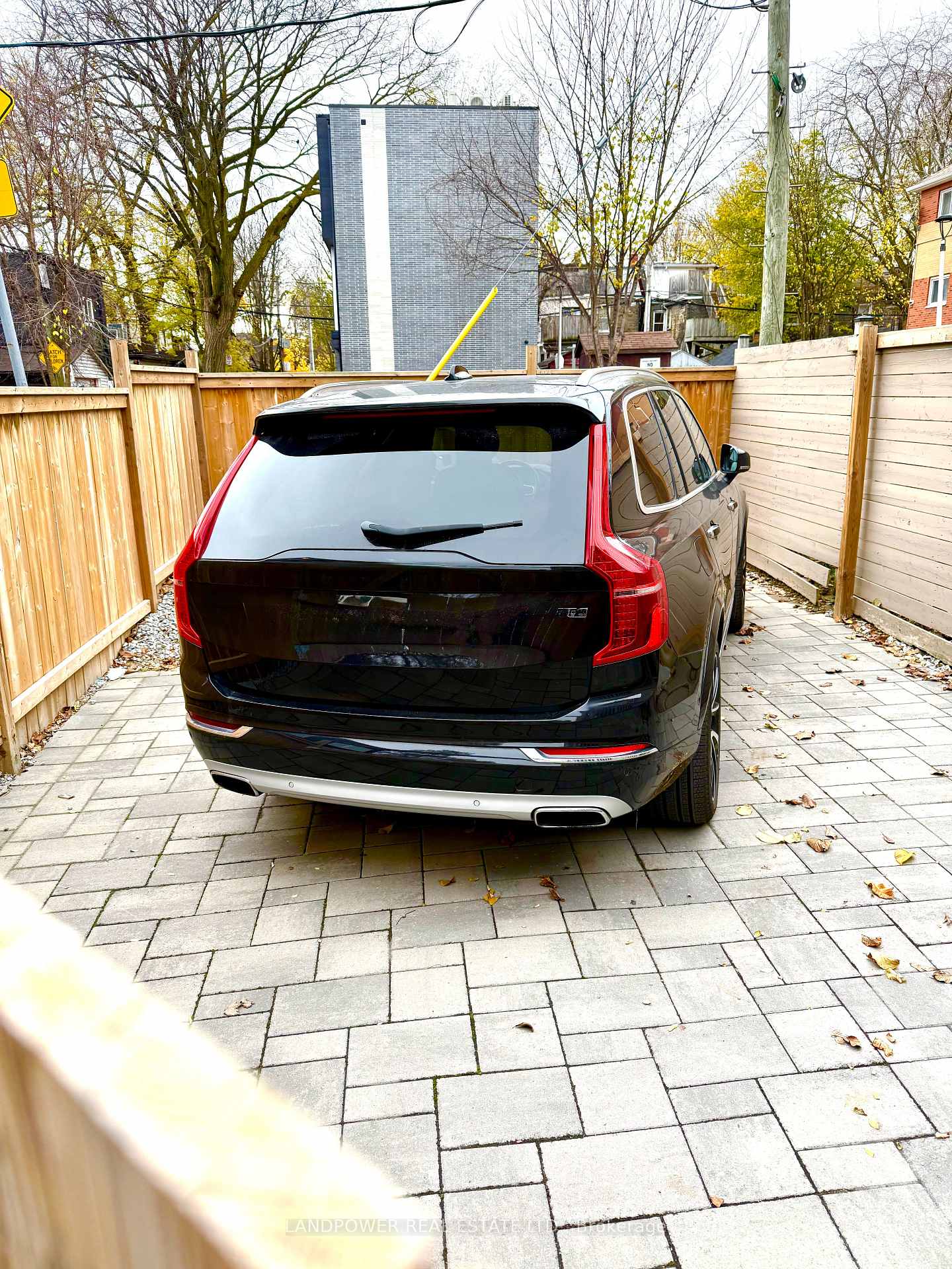 Photo 21 of 4 Curzon Street, Toronto, South Riverdale — HOMEH