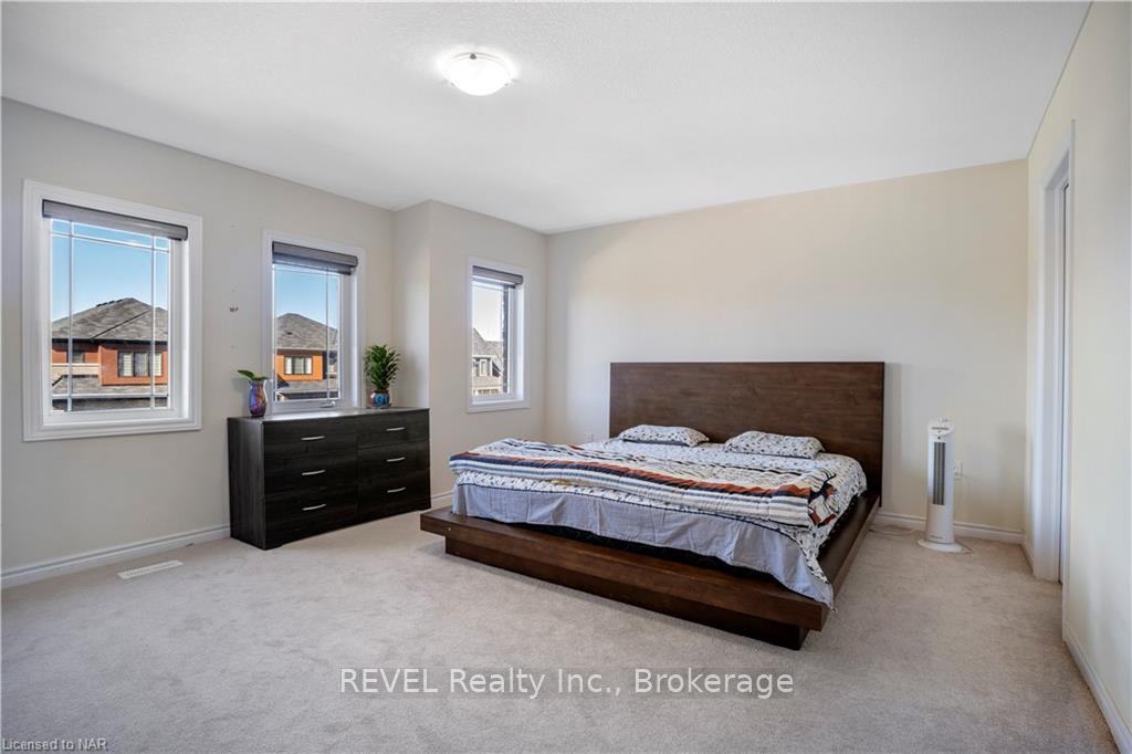 Photo 19 of 22 Frontier Drive, Thorold, Rolling Meadows — HOMEH