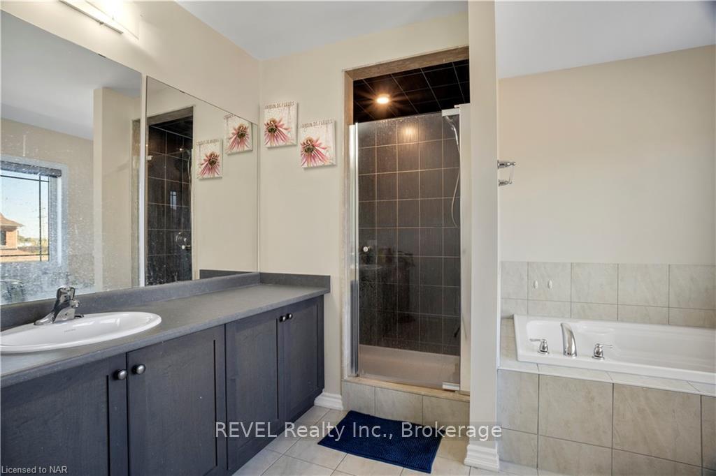 Photo 22 of 22 Frontier Drive, Thorold, Rolling Meadows — HOMEH