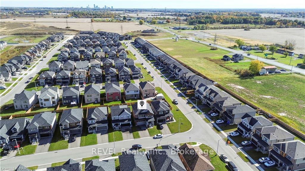 Photo 30 of 22 Frontier Drive, Thorold, Rolling Meadows — HOMEH