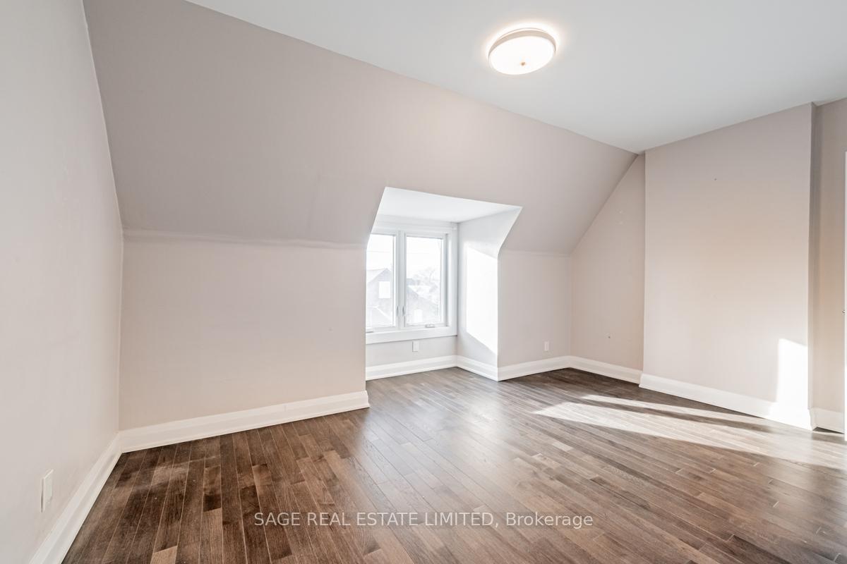 Photo 19 of Unit UPPER, 130 Marchmount Road, Toronto, Wychwood — HOMEH