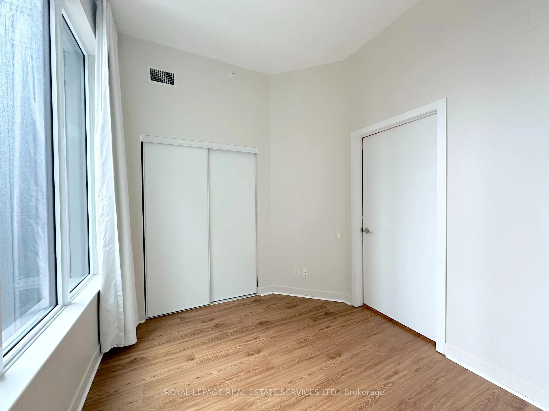 Photo 8 of Unit 304, 188 Clark Boulevard, Brampton, Queen Street Corridor — HOMEH