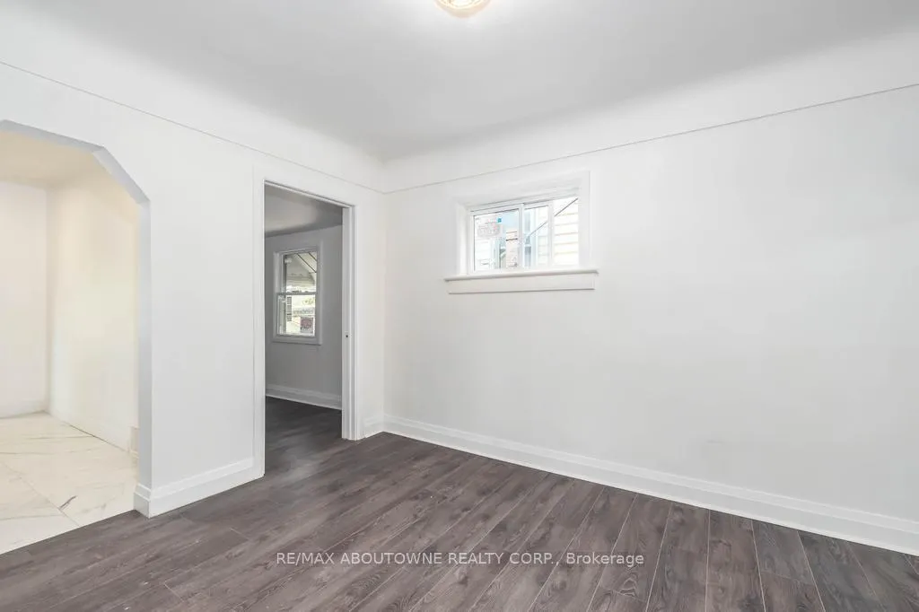 Photo 6 of 126 Harmony Avenue, Hamilton, Homeside — HOMEH