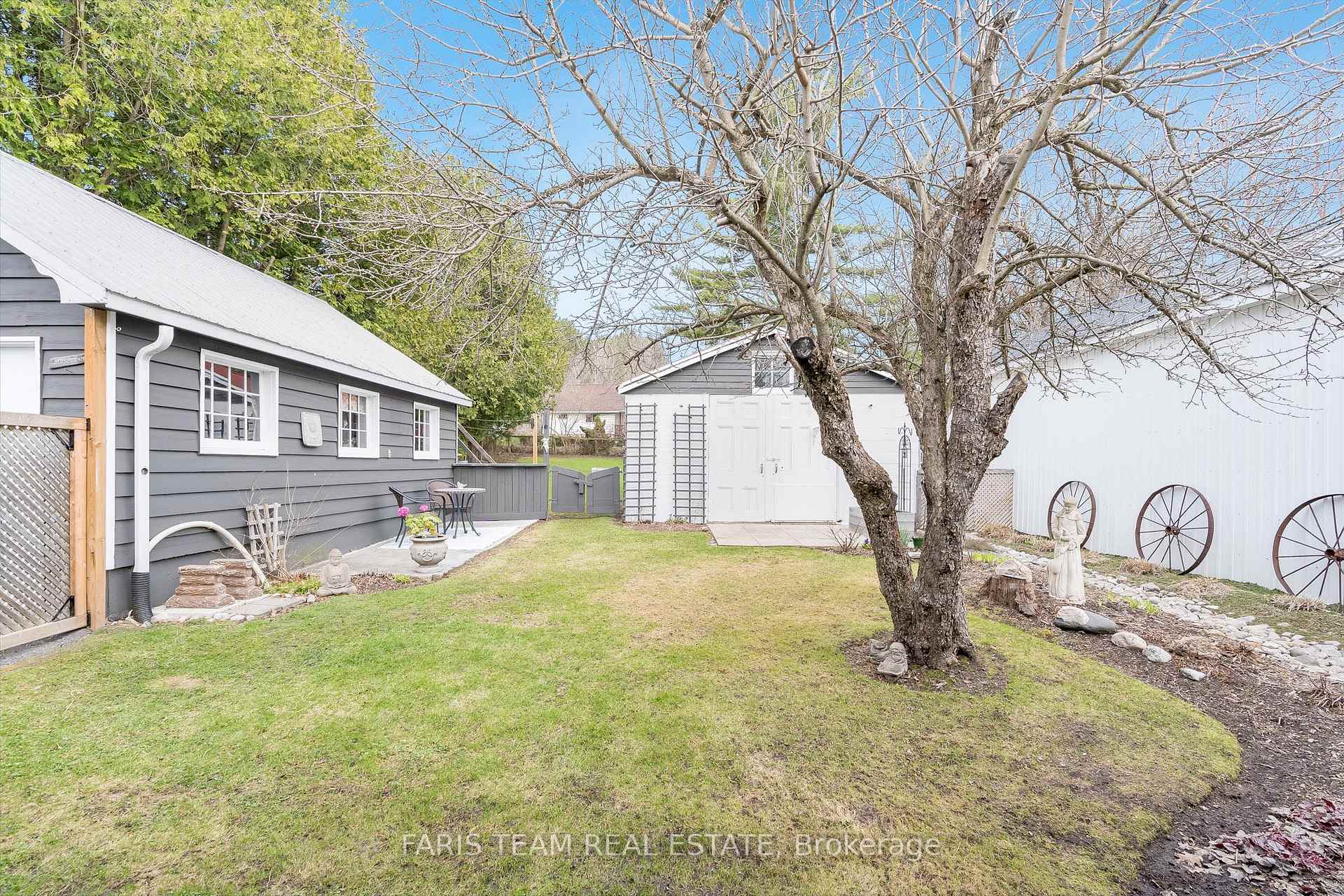 Photo 20 of 598 Champlain Road, Tiny, Rural Tiny — HOMEH